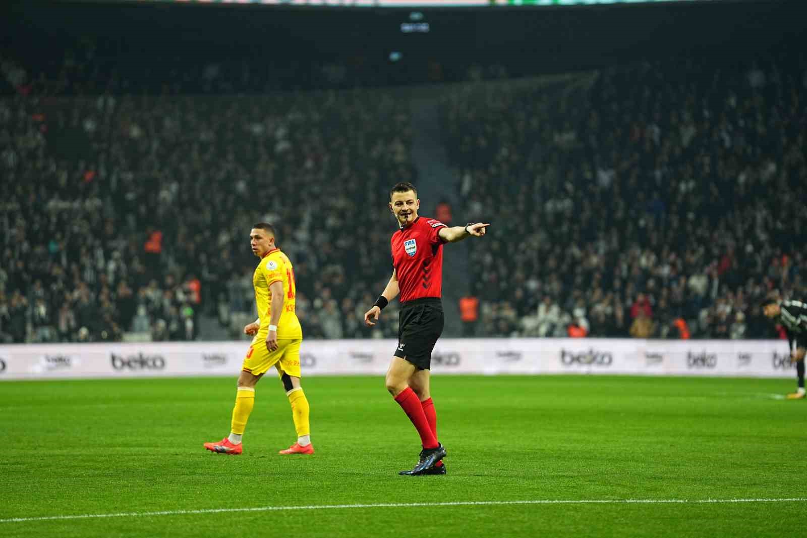 Trendyol Süper Lig: Beşiktaş: 1 - Göztepe: 0 (Maç devam ediyor)
