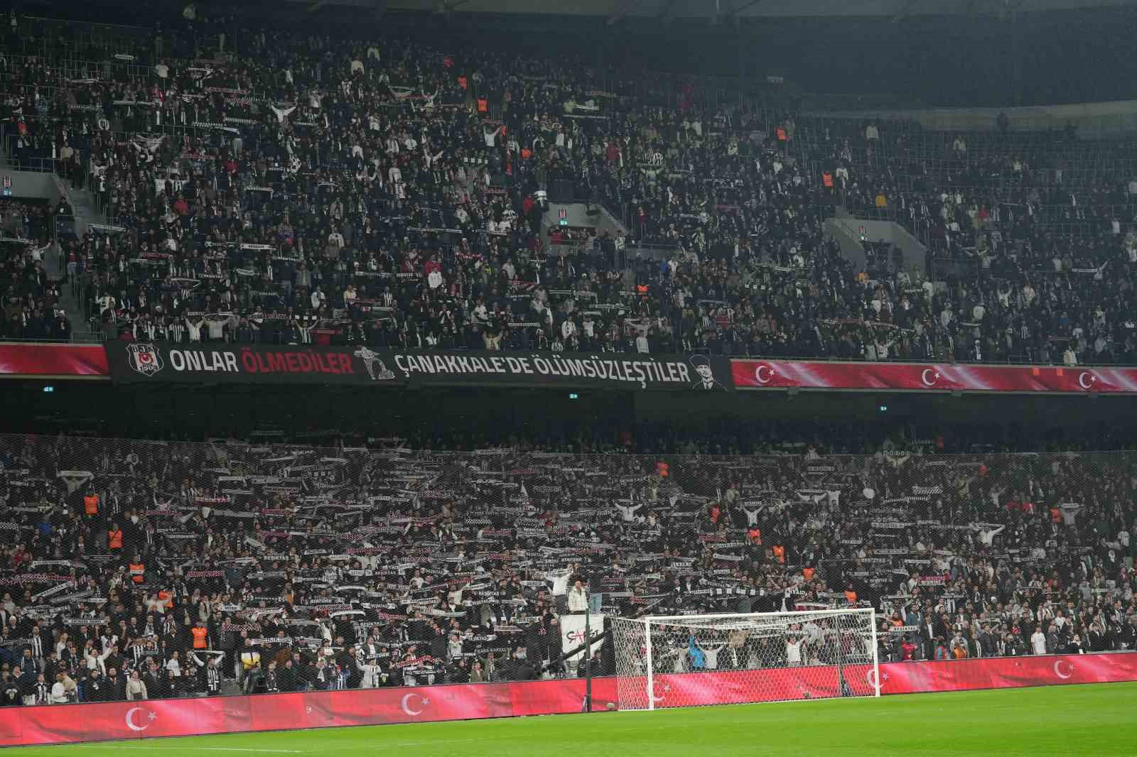 Trendyol Süper Lig: Beşiktaş: 1 - Kasımpaşa: 0 (Maç devam ediyor)
