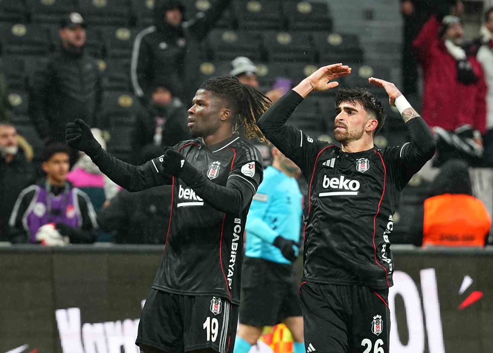 Trendyol Süper Lig: Beşiktaş: 1 - Kayserispor: 0 (Maç sonucu)
