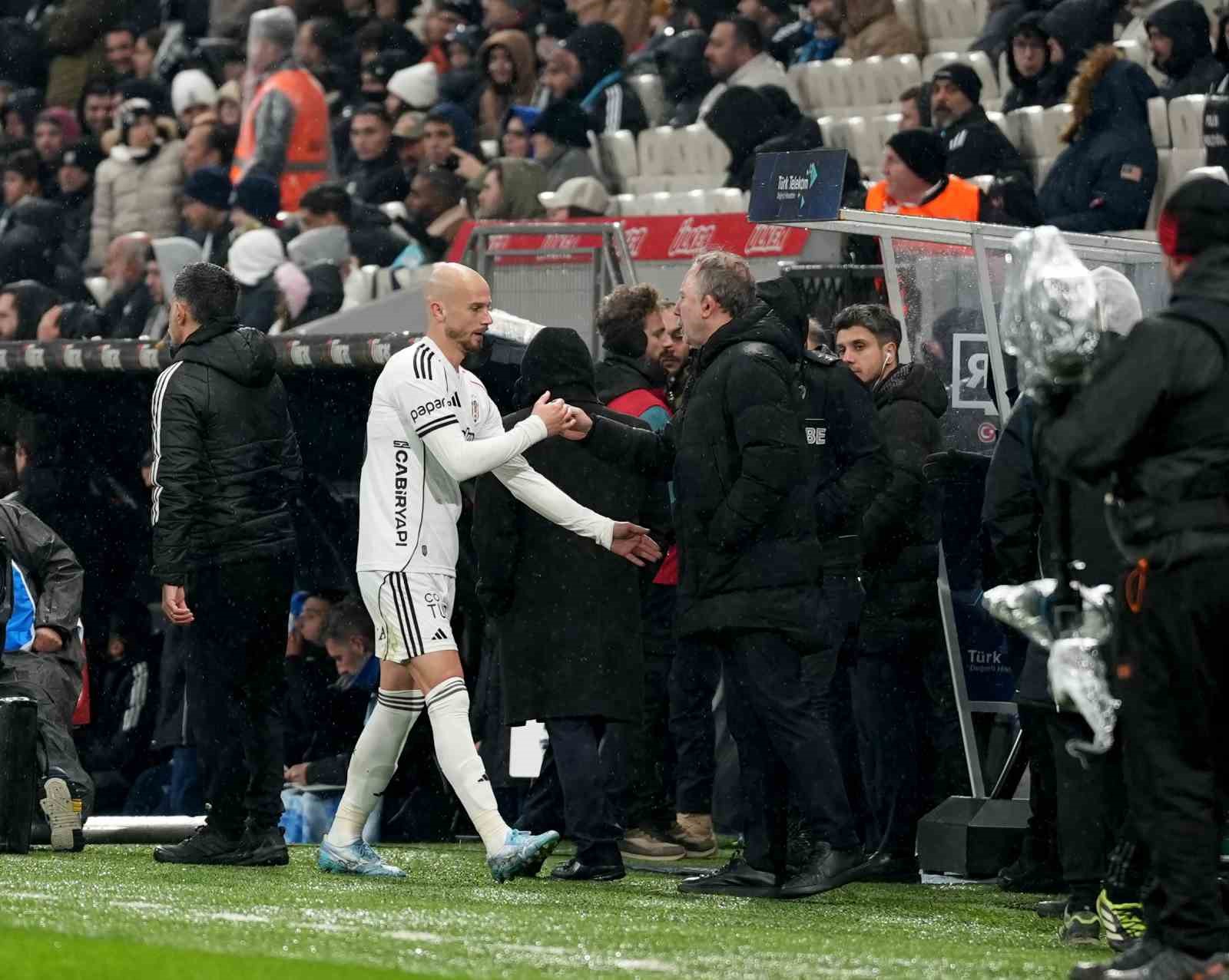 Trendyol Süper Lig: Beşiktaş: 2 - Kasımpaşa: 1 (Maç sonucu)
