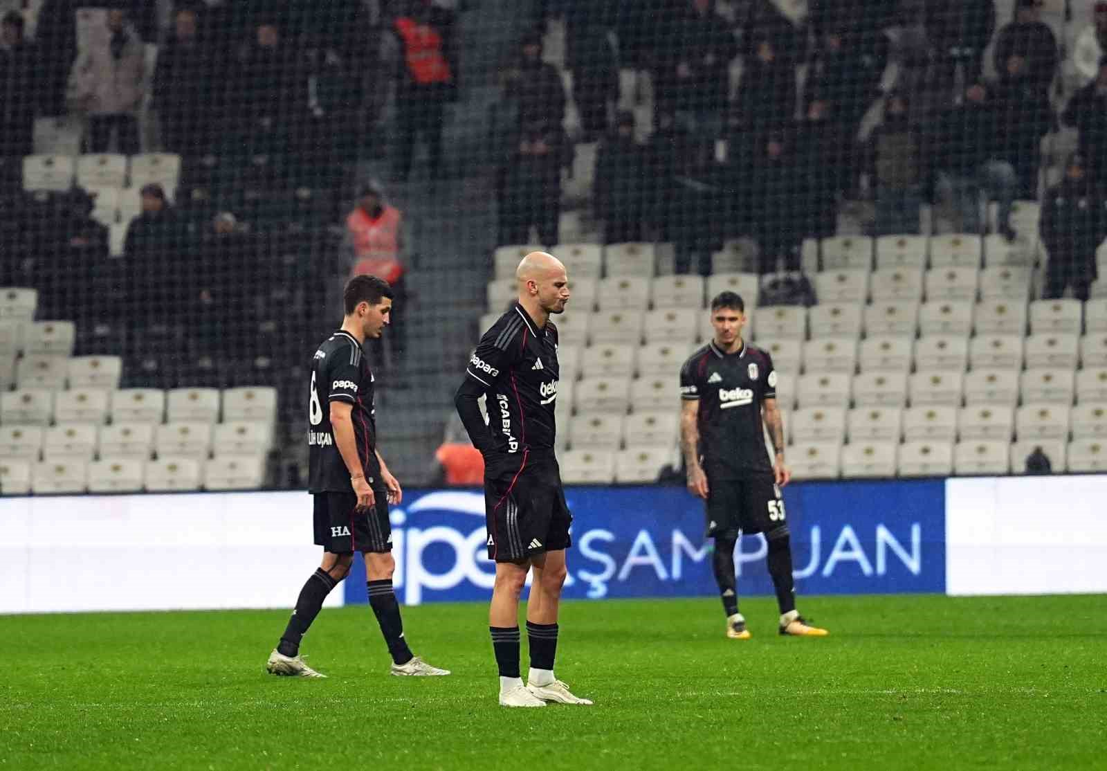 Trendyol Süper Lig: Beşiktaş: 2 - Konyaspor: 1 (Maç sonucu)
