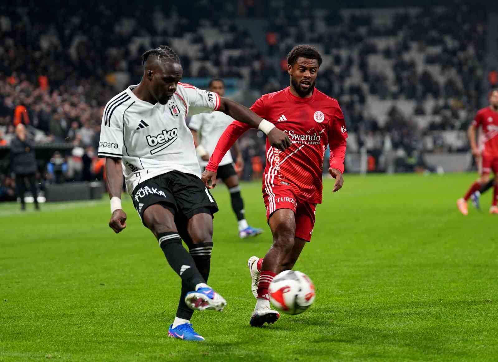 Trendyol Süper Lig: Beşiktaş: 4 - Antalyaspor: 2 (Maç sonucu)
