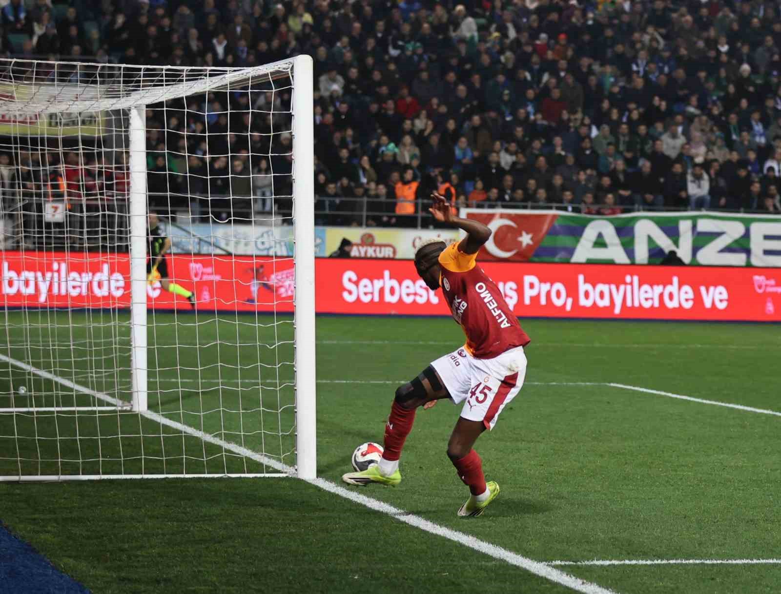 Trendyol Süper Lig: Çaykur Rizespor: 0 - Galatasaray: 3 (Maç sonucu)
