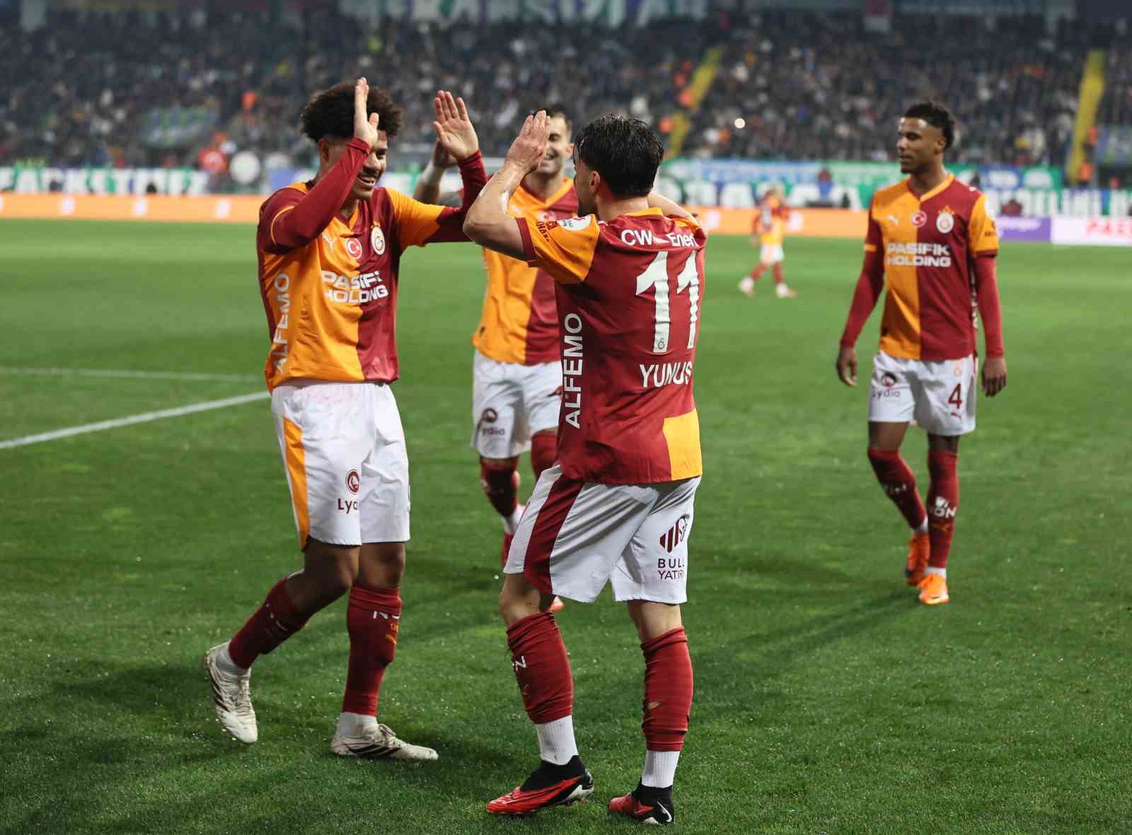 Trendyol Süper Lig: Çaykur Rizespor: 0 - Galatasaray: 3 (Maç sonucu)
