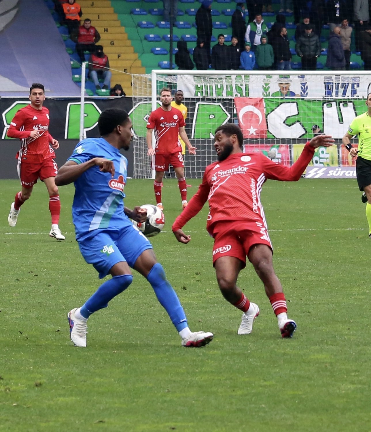 Trendyol Süper Lig: Çaykur Rizespor: 1 - Antalyaspor: 0 (Maç sonucu)
