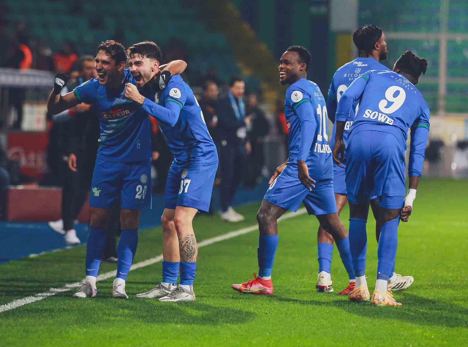 Trendyol Süper Lig: Çaykur Rizespor: 1 - Corendon Alanyaspor: 1 (Maç sonucu)
