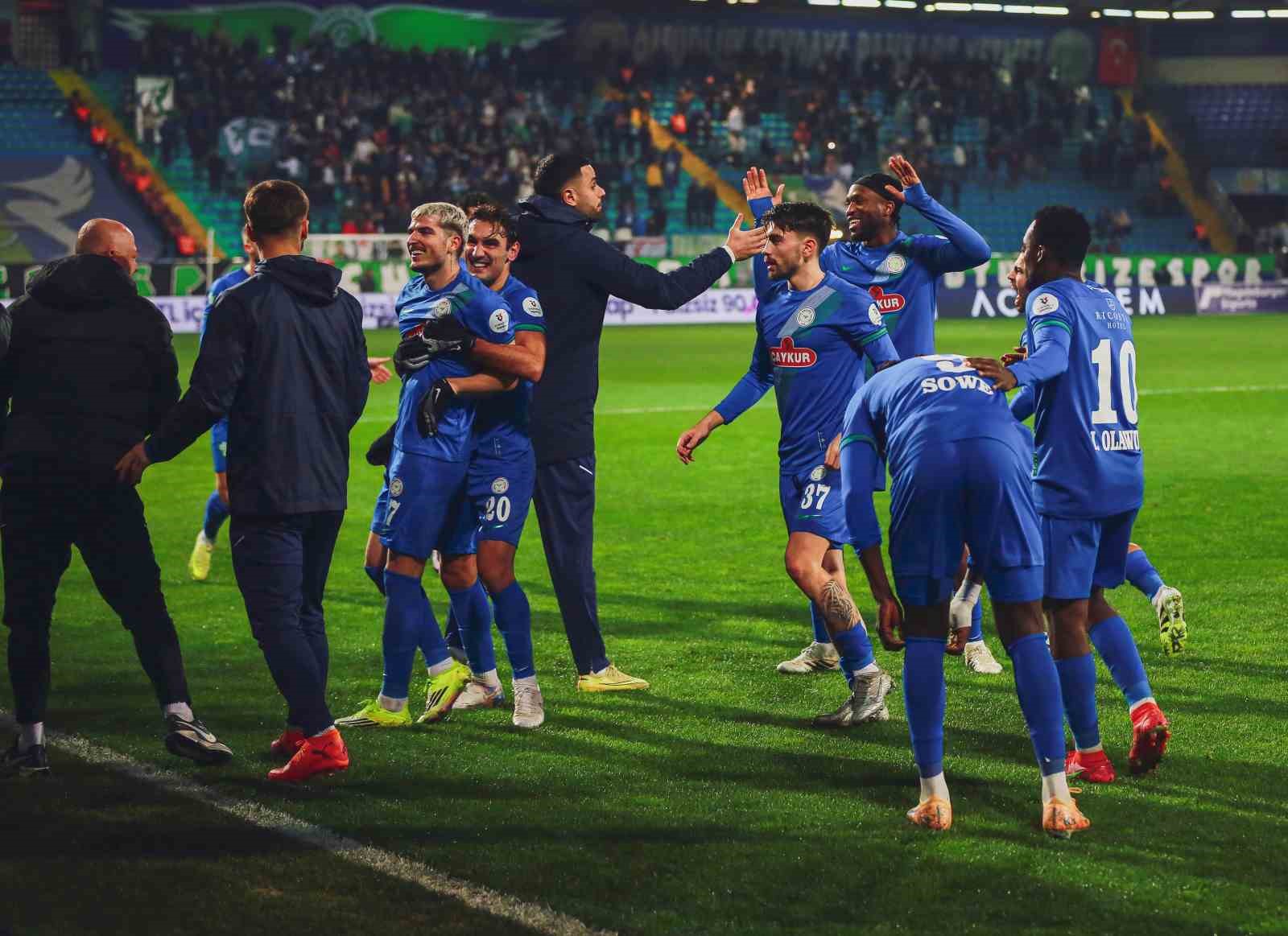 Trendyol Süper Lig: Çaykur Rizespor: 1 - Corendon Alanyaspor: 1 (Maç sonucu)
