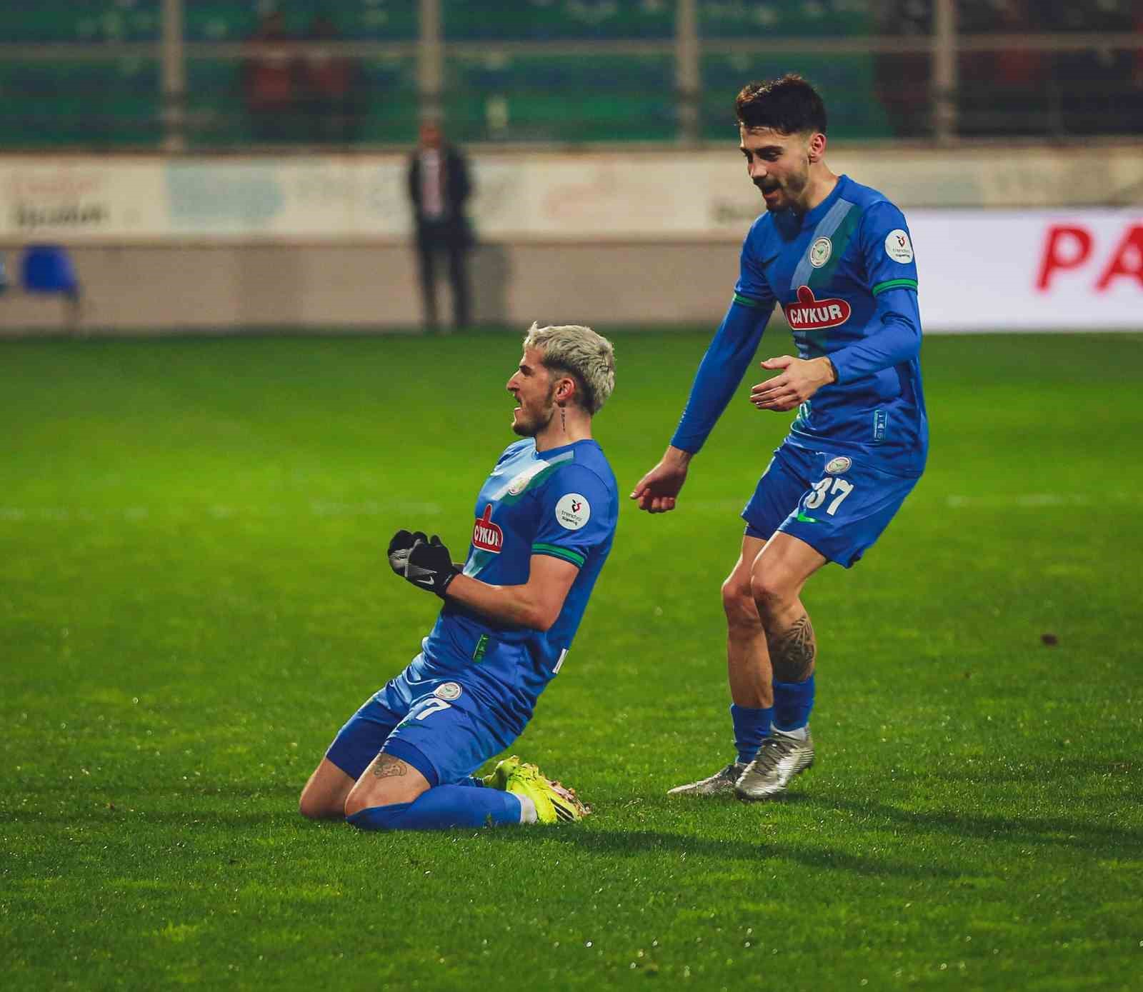 Trendyol Süper Lig: Çaykur Rizespor: 1 - Corendon Alanyaspor: 1 (Maç sonucu)
