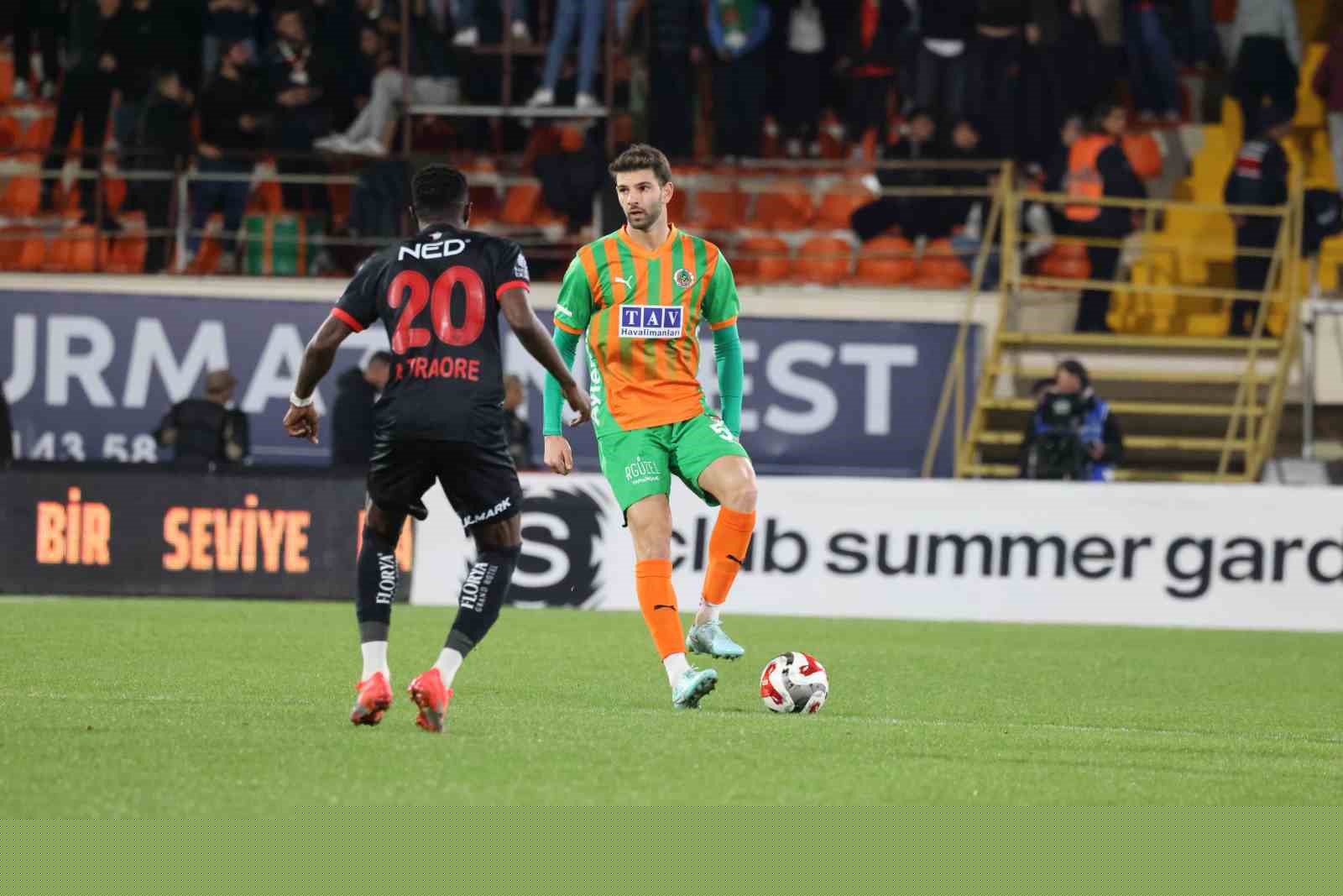 Trendyol Süper Lig: Corendon Alanyaspor: 0 - Gençlerbirliği: 0 (Maç sonucu)
