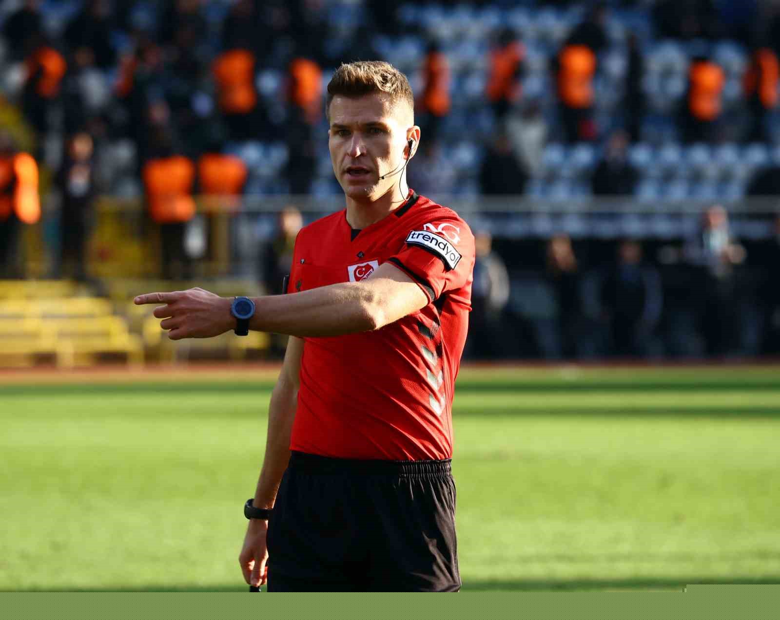 Trendyol Süper Lig: Eyüpspor: 0 - Kocaelispor: 1 (Maç sonucu)
