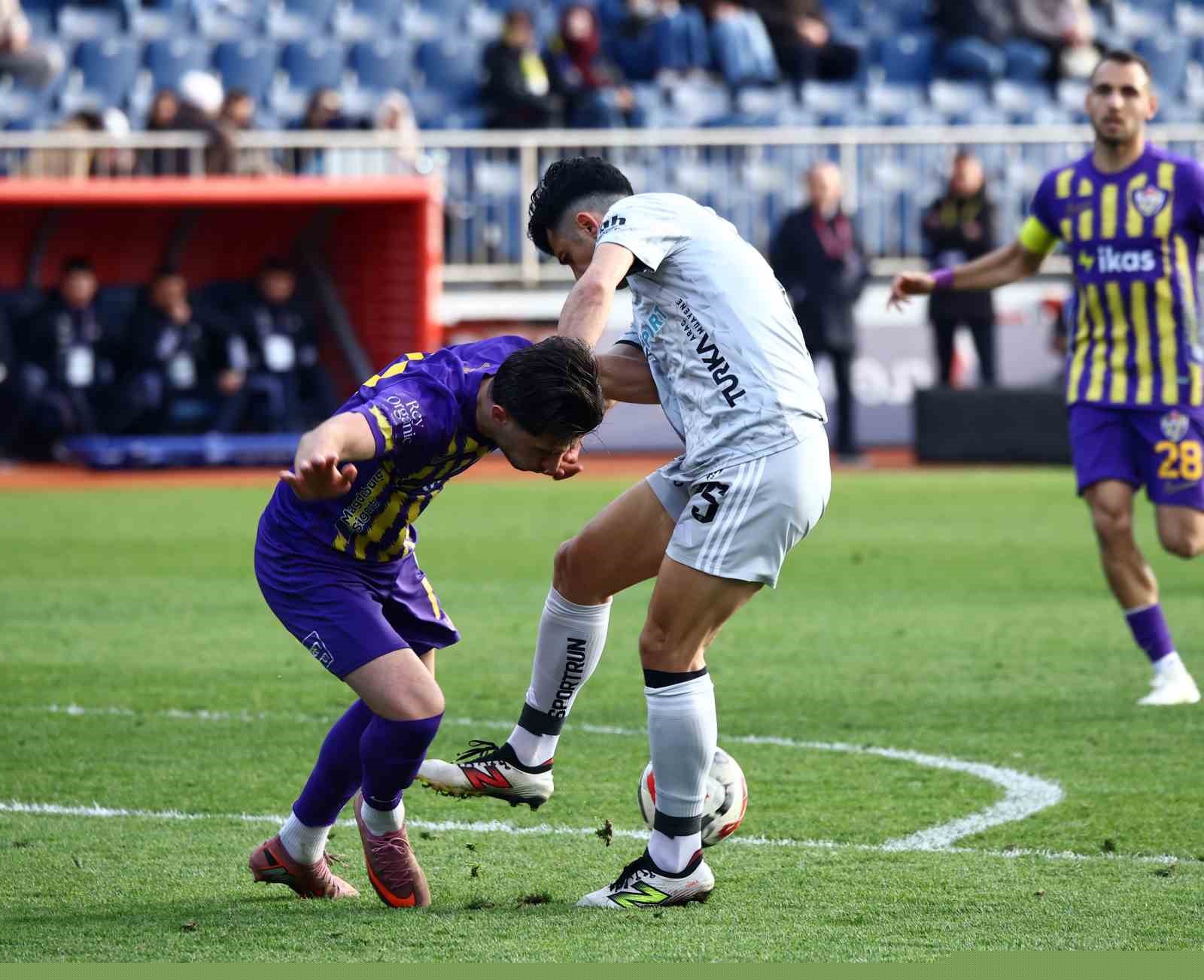 Trendyol Süper Lig: Eyüpspor: 0 - Kocaelispor: 1 (Maç sonucu)
