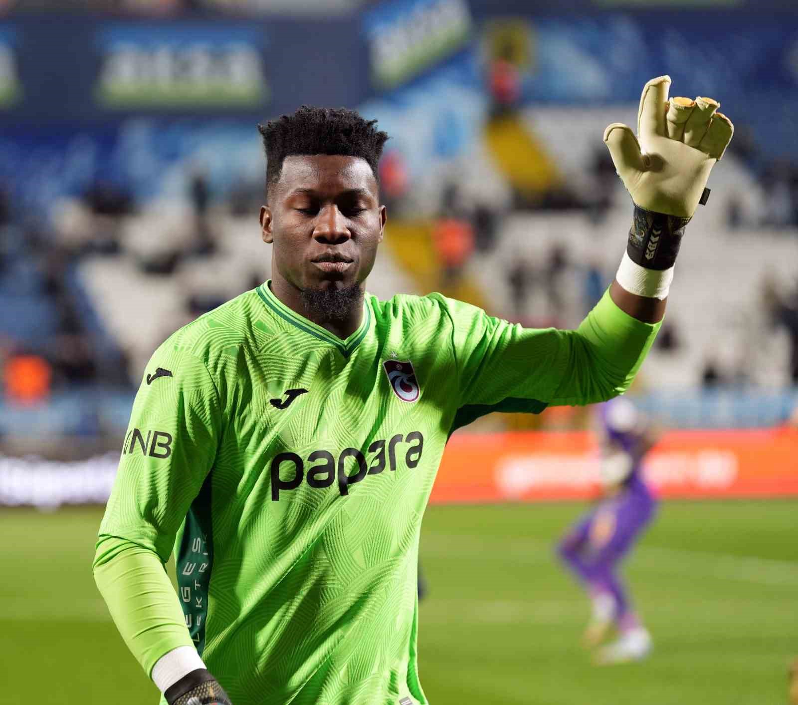 Trendyol Süper Lig: Eyüpspor: 0 - Trabzonspor: 0 (Maç devam ediyor)
