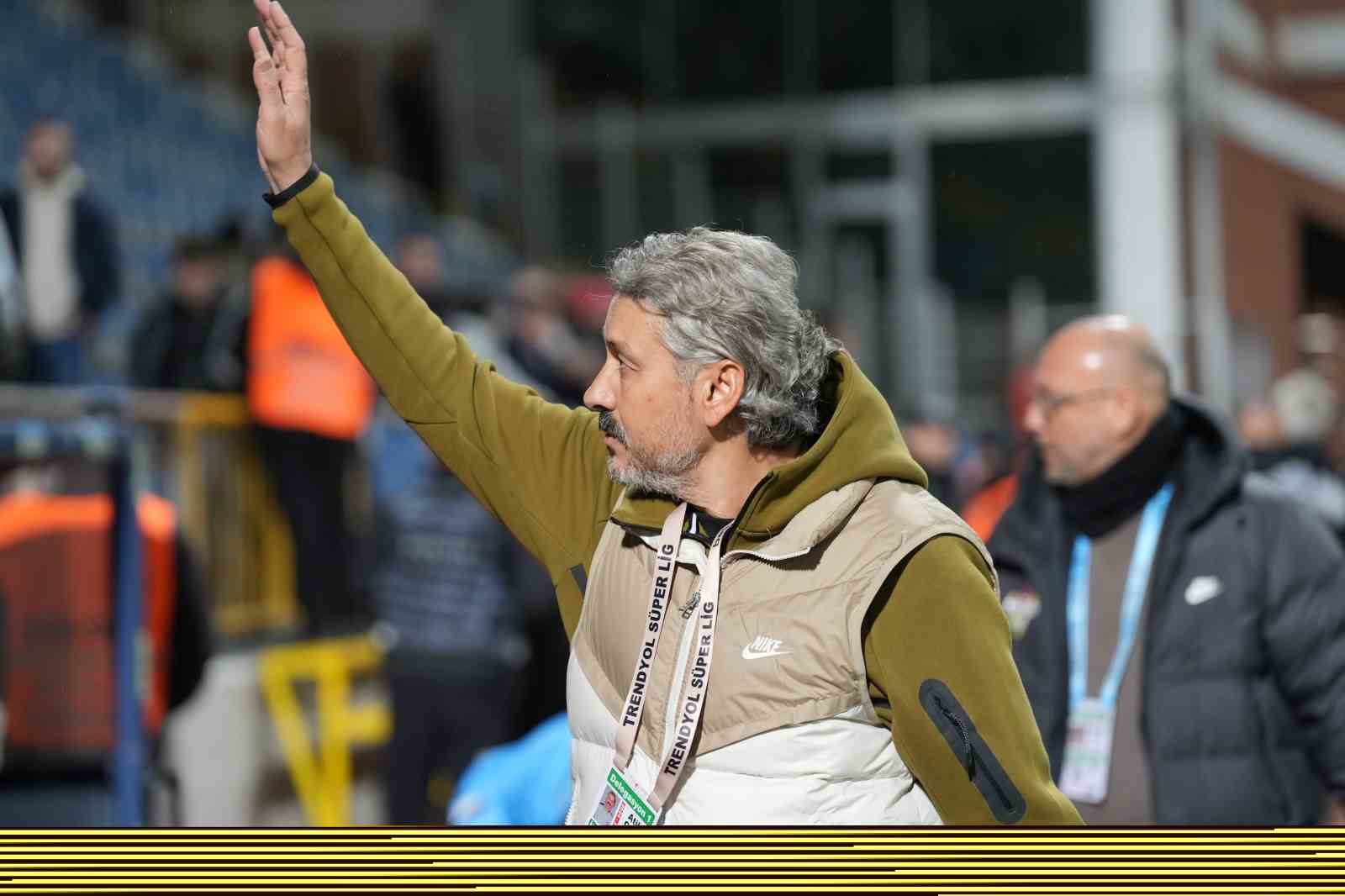 Trendyol Süper Lig: Eyüpspor: 0 - Trabzonspor: 0 (Maç devam ediyor)
