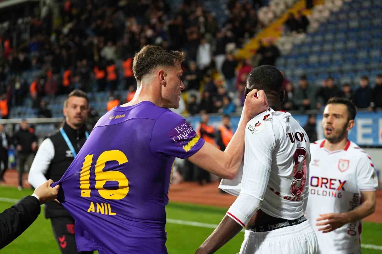 Trendyol Süper Lig: Eyüpspor: 1 - Samsunspor: 2 (Maç sonucu)
