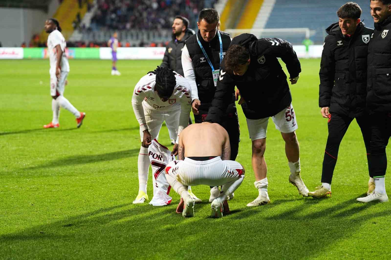 Trendyol Süper Lig: Eyüpspor: 1 - Samsunspor: 2 (Maç sonucu)
