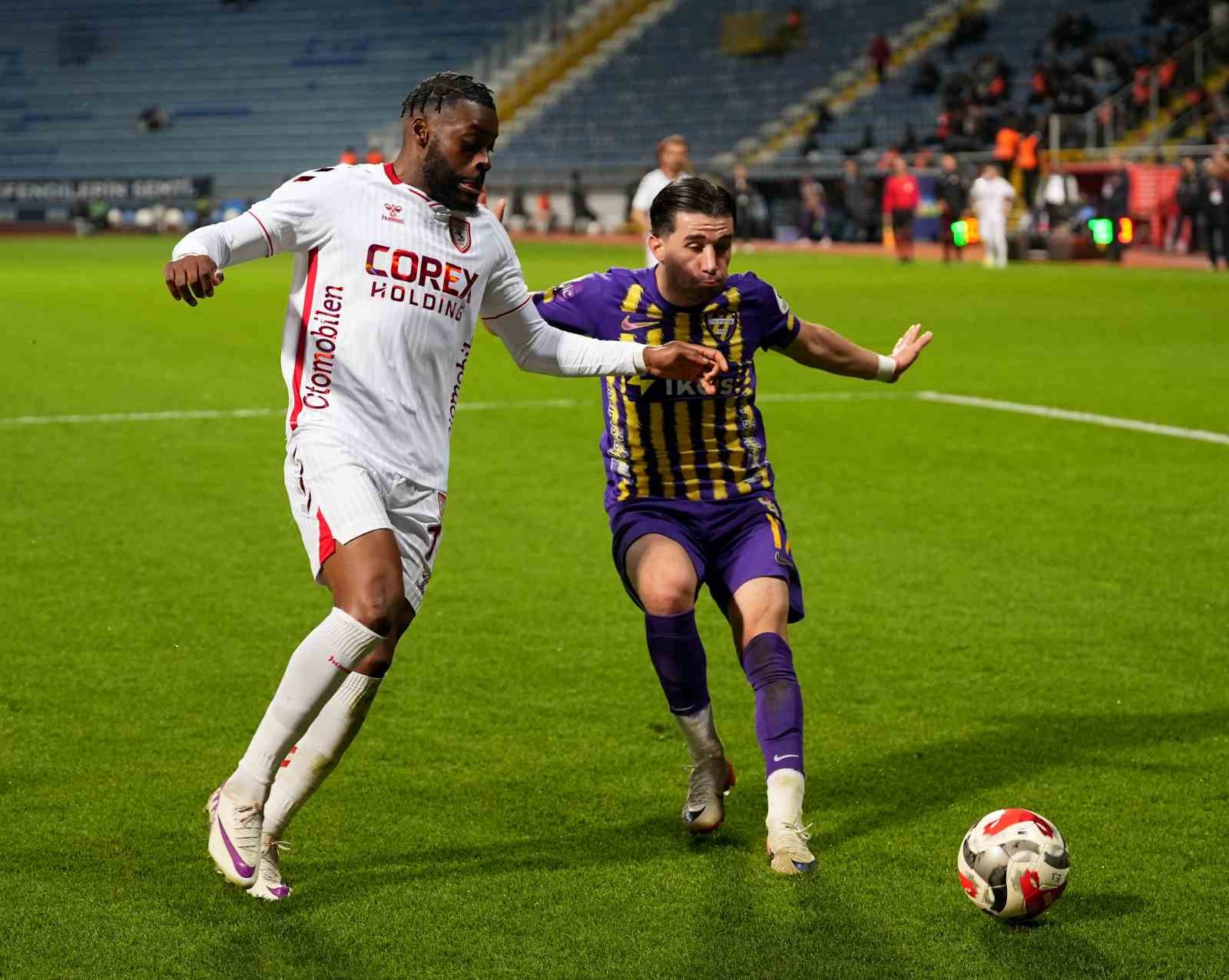 Trendyol Süper Lig: Eyüpspor: 1 - Samsunspor: 2 (Maç sonucu)
