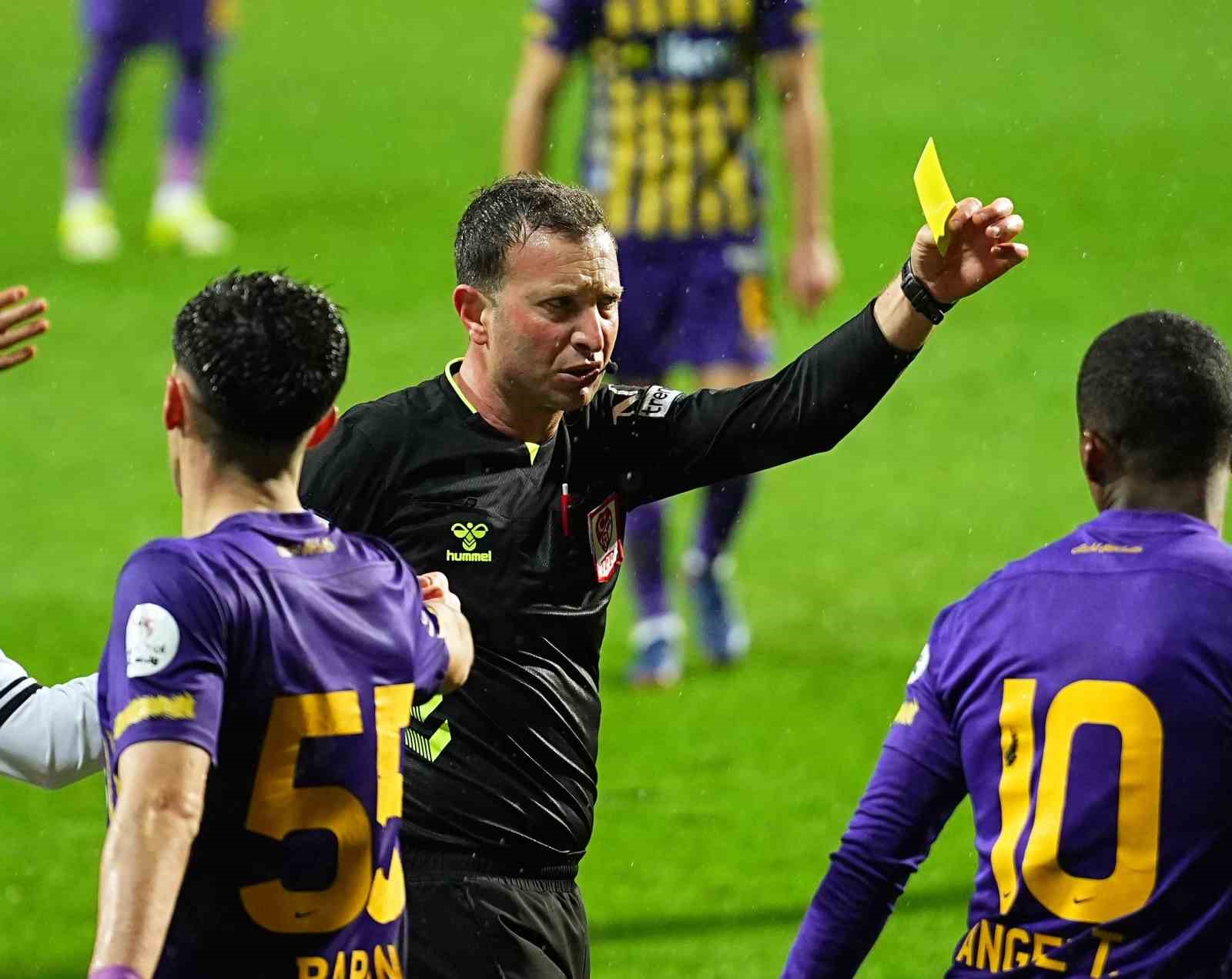 Trendyol Süper Lig: Eyüpspor: 2 - Beşiktaş: 2 (Maç sonucu)
Trendyol Süper Lig: Eyüpspor: 2 - Beşiktaş: 2 (Maç sonucu)