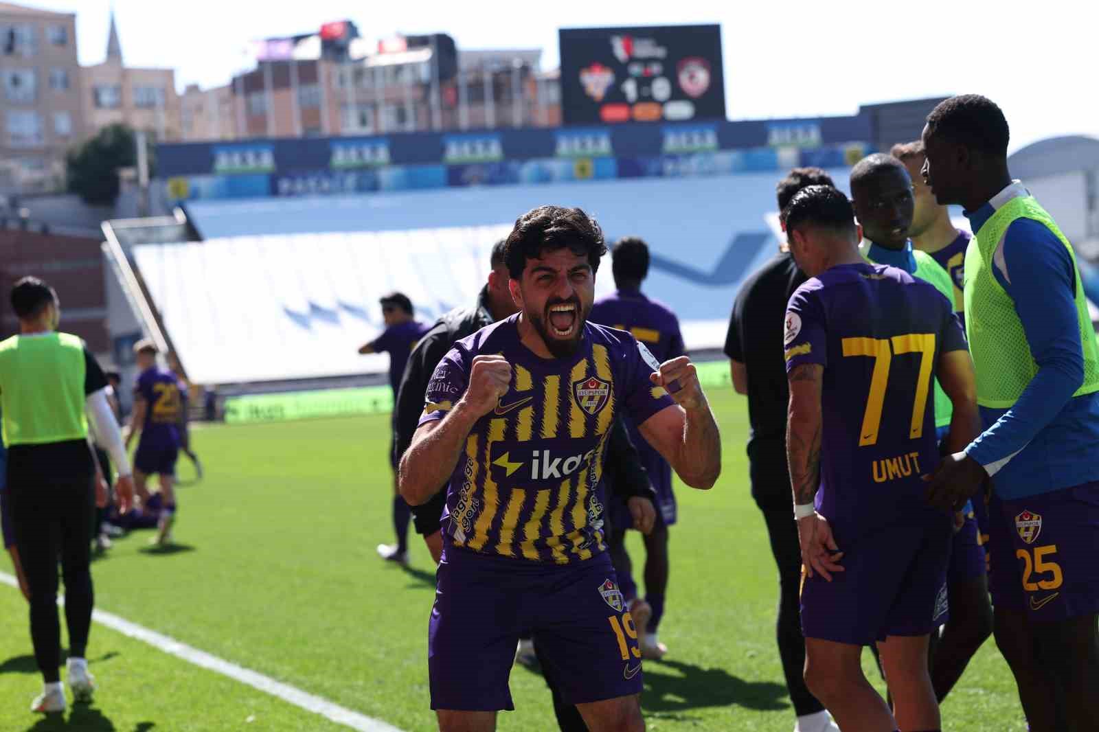 Trendyol Süper Lig: Eyüpspor: 3 - Gaziantep FK: 0 (Maç sonucu)
