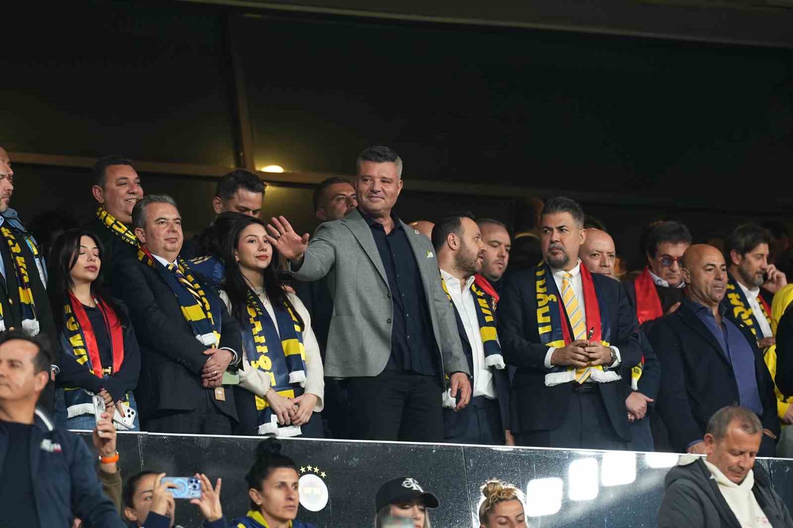 Trendyol Süper Lig: Fenerbahçe: 0 - Beşiktaş: 0 (Maç devam ediyor)
