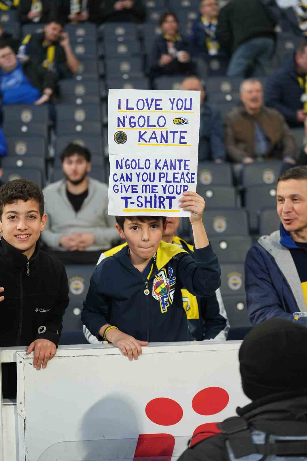 Trendyol Süper Lig: Fenerbahçe: 0 - Beşiktaş: 0 (Maç devam ediyor)
