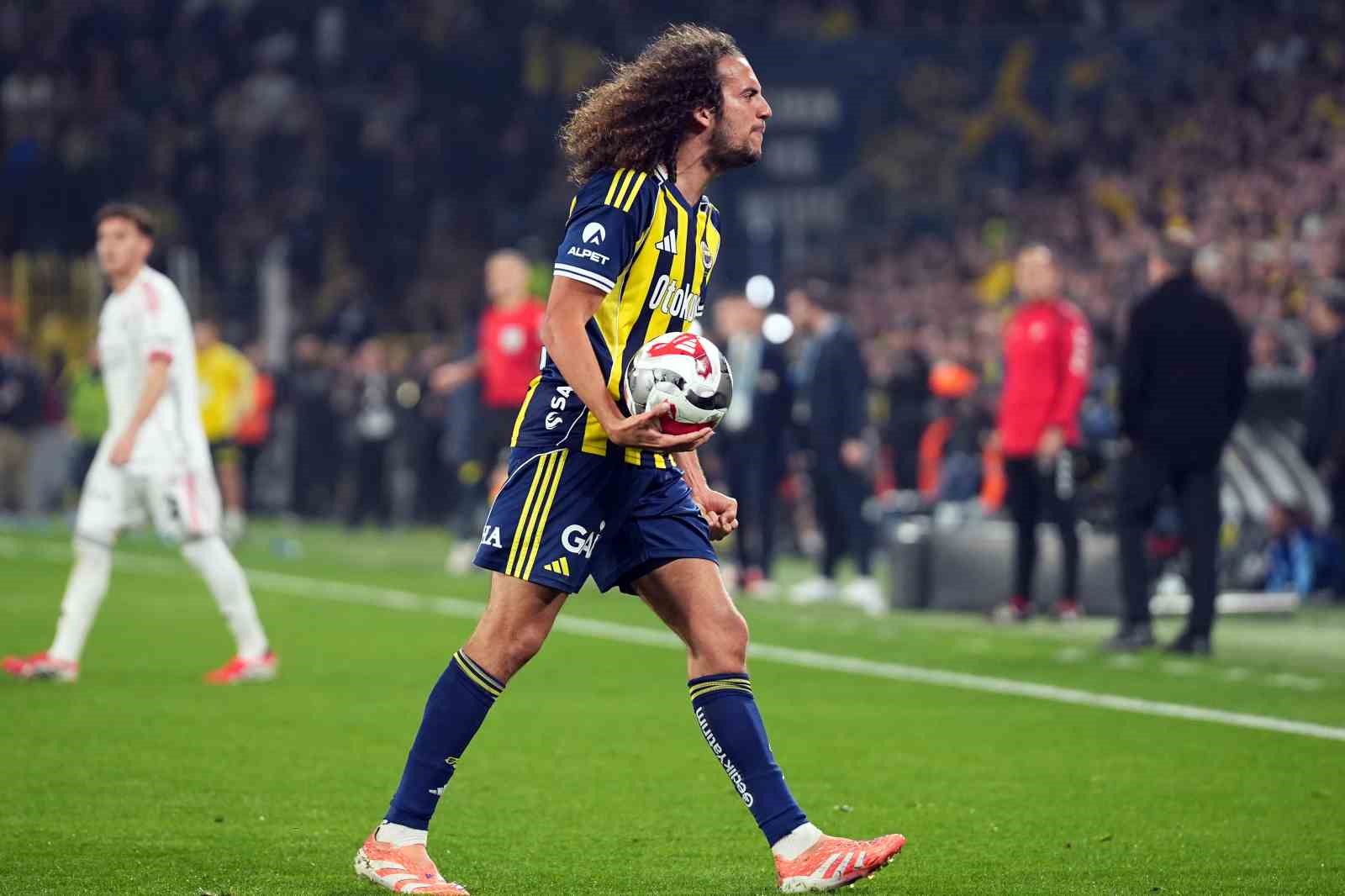 Trendyol Süper Lig: Fenerbahçe: 1 - Beşiktaş: 0 (Maç sonucu)
