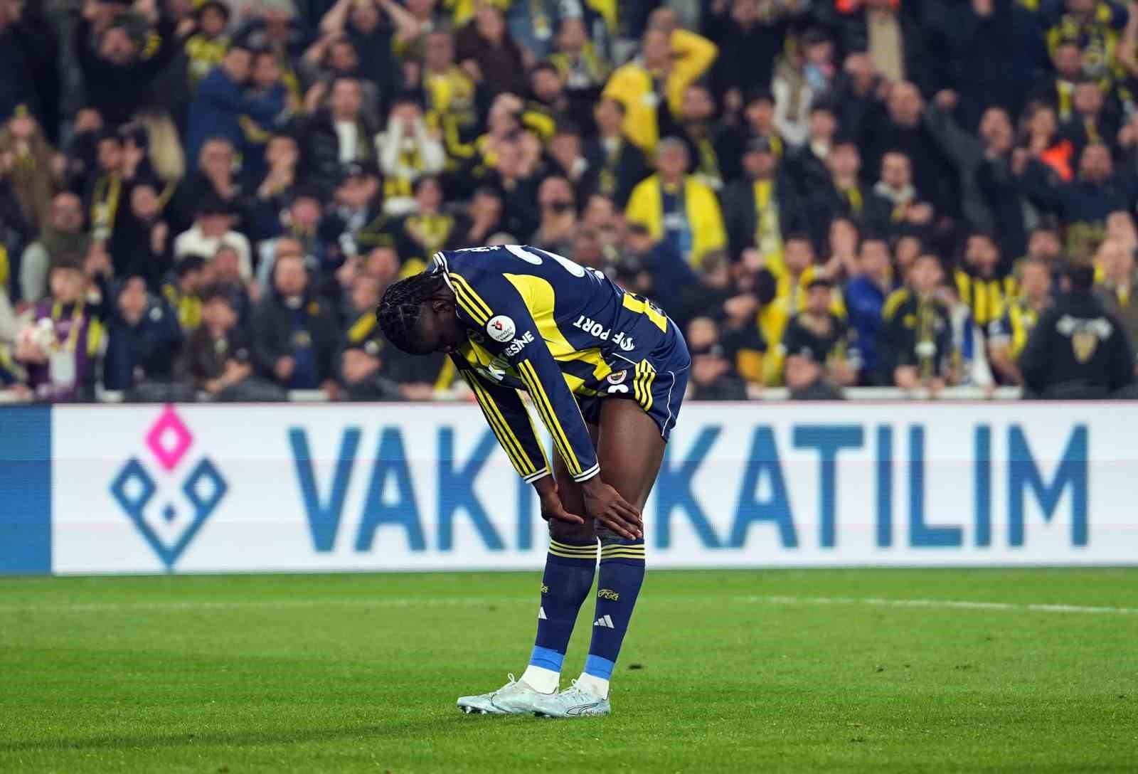 Trendyol Süper Lig: Fenerbahçe: 1 - Beşiktaş: 0 (Maç sonucu)

