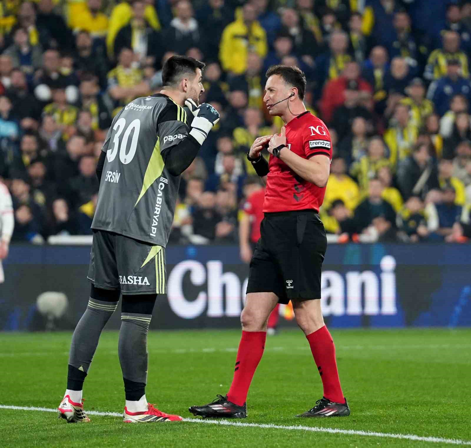 Trendyol Süper Lig: Fenerbahçe: 1 - Beşiktaş: 0 (Maç sonucu)
