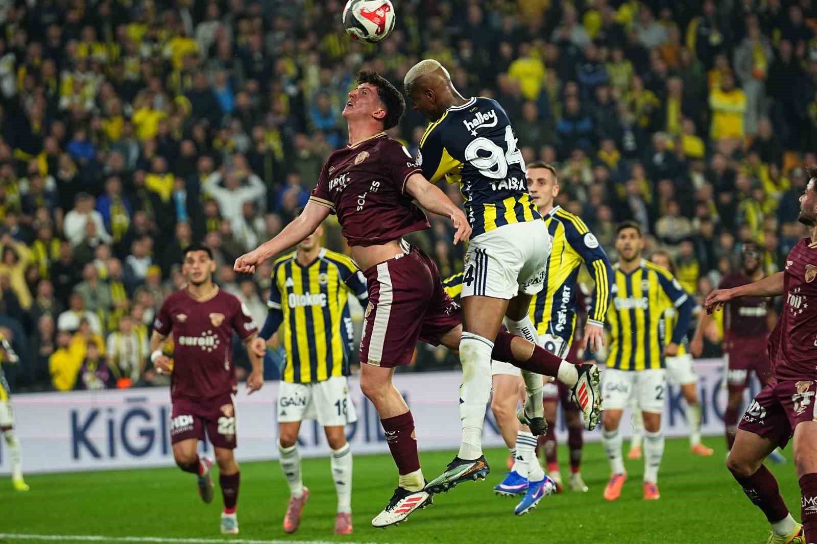 Trendyol Süper Lig: Fenerbahçe: 1 - Göztepe: 1 (Maç sonucu)
