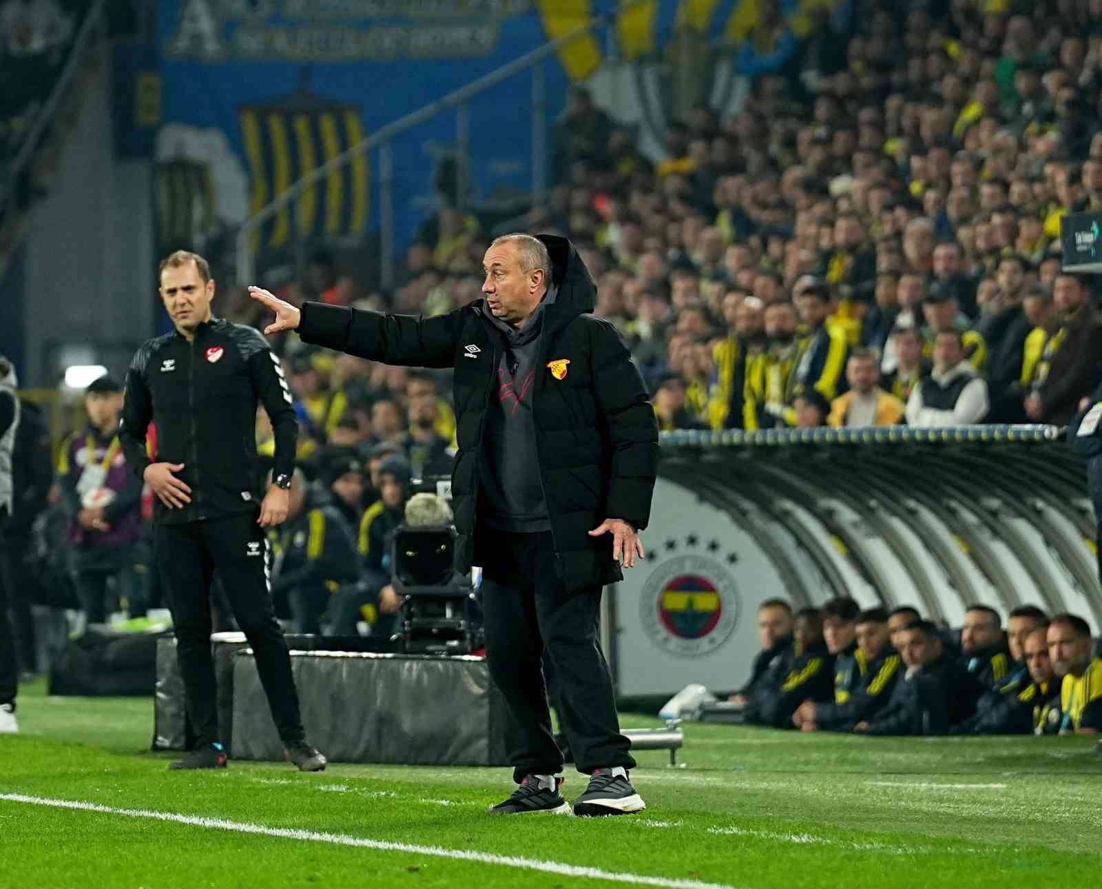 Trendyol Süper Lig: Fenerbahçe: 1 - Göztepe: 1 (Maç sonucu)
