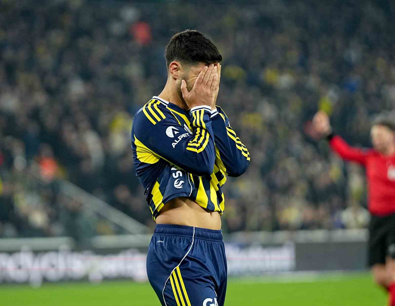 Trendyol Süper Lig: Fenerbahçe: 1 - Kasımpaşa: 1 (Maç sonucu)

