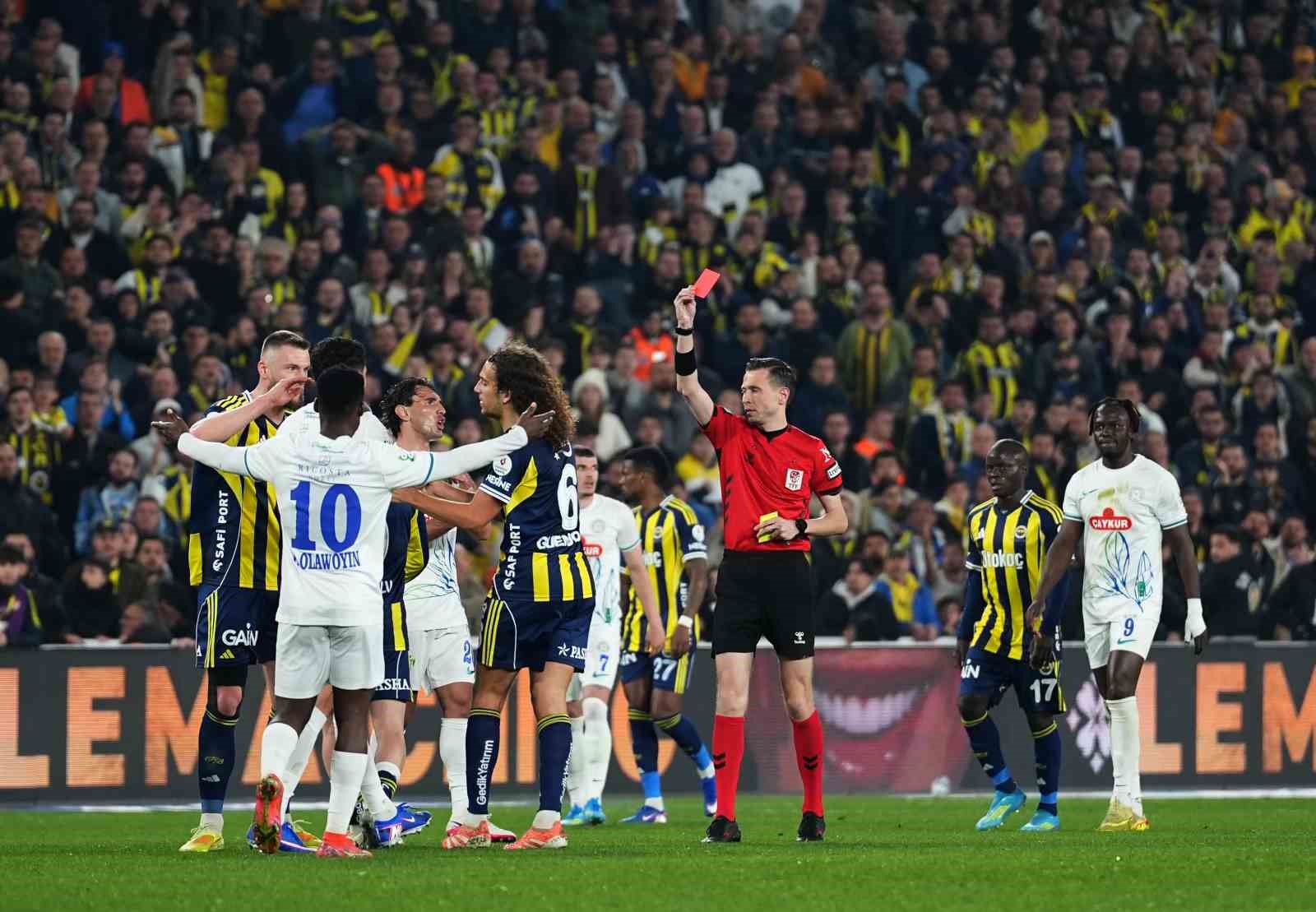 Trendyol Süper Lig: Fenerbahçe: 2 - Çaykur Rizespor: 2 (Maç sonucu)
