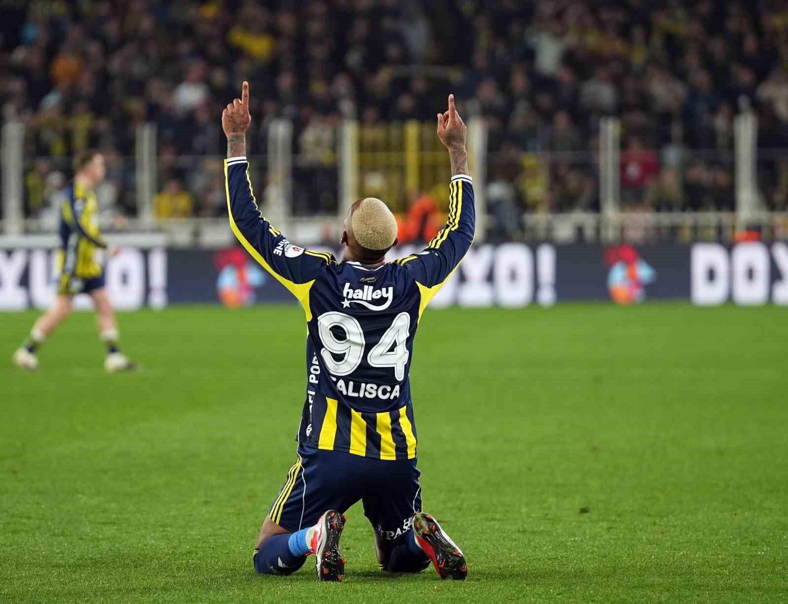 Trendyol Süper Lig: Fenerbahçe: 2 - Çaykur Rizespor: 2 (Maç sonucu)
