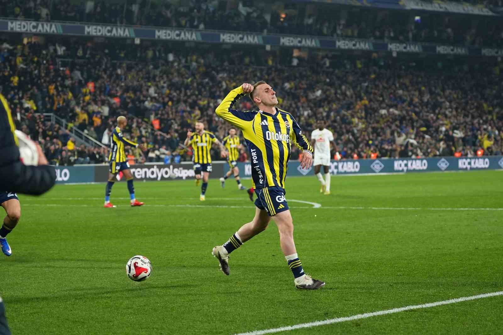 Trendyol Süper Lig: Fenerbahçe: 2 - Çaykur Rizespor: 2 (Maç sonucu)
