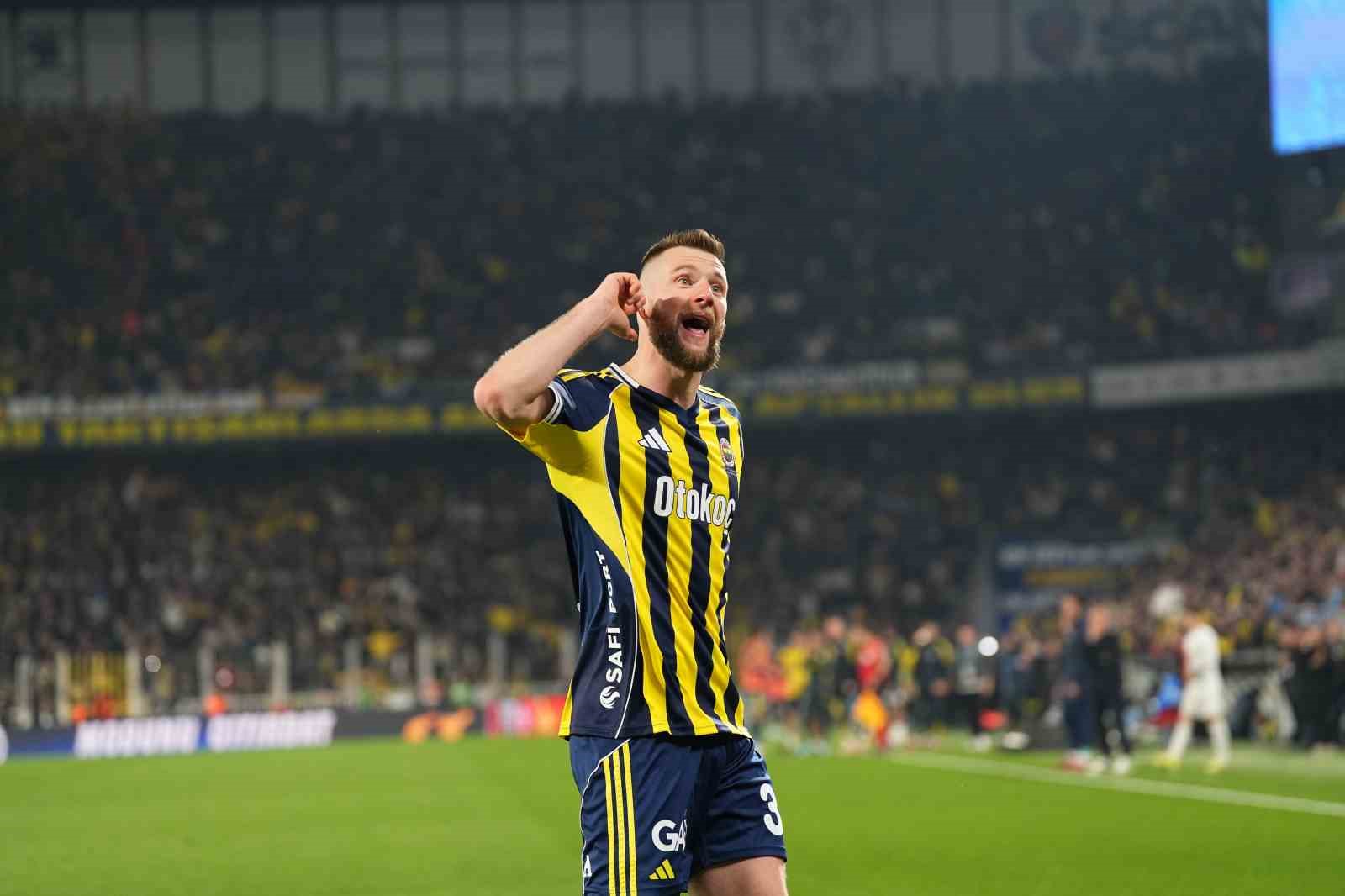 Trendyol Süper Lig: Fenerbahçe: 2 - Çaykur Rizespor: 2 (Maç sonucu)
