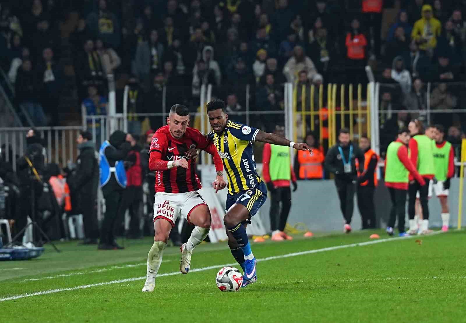 Trendyol Süper Lig: Fenerbahçe: 3 - Gençlerbirliği: 1 (Maç sonucu)
