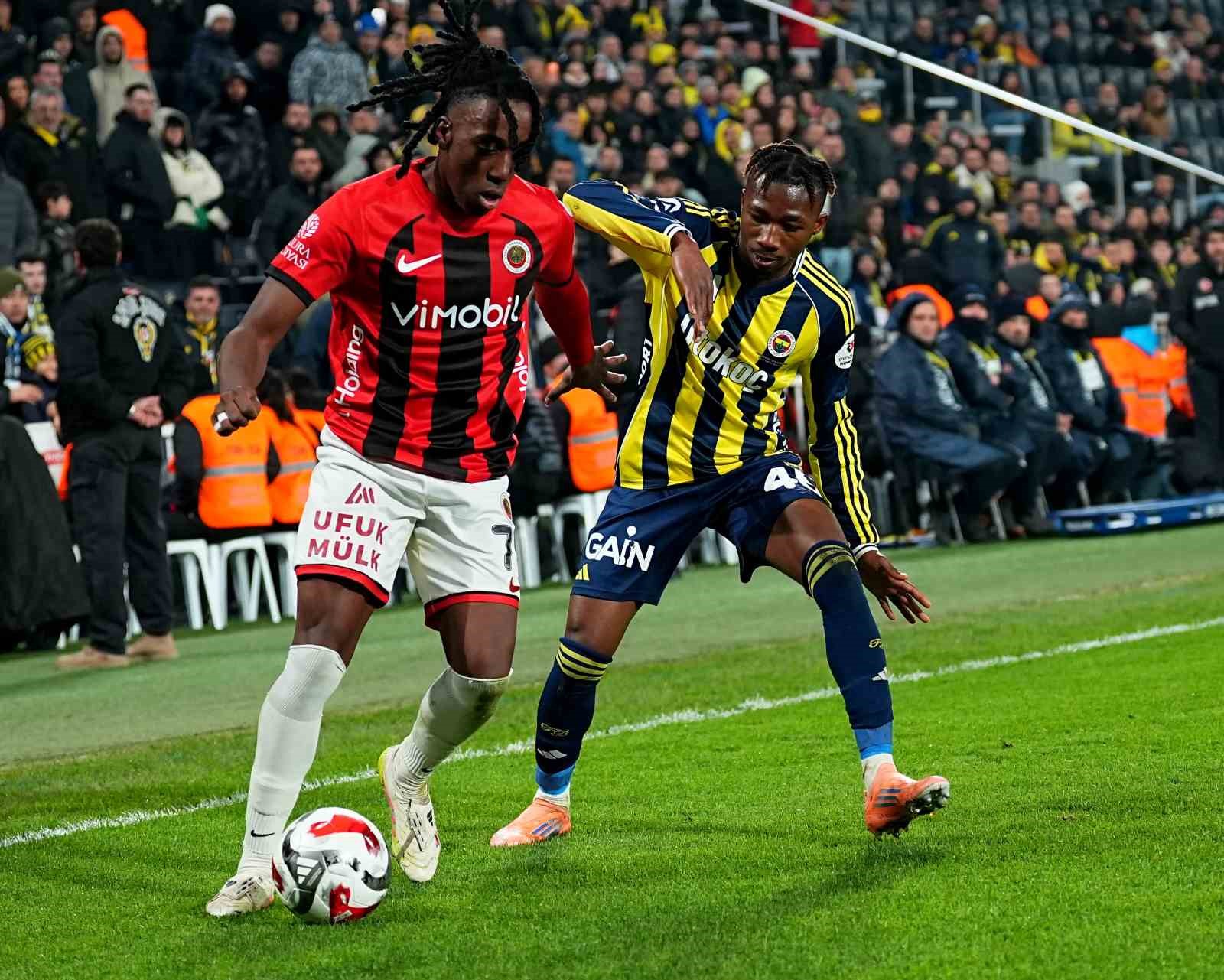 Trendyol Süper Lig: Fenerbahçe: 3 - Gençlerbirliği: 1 (Maç sonucu)
