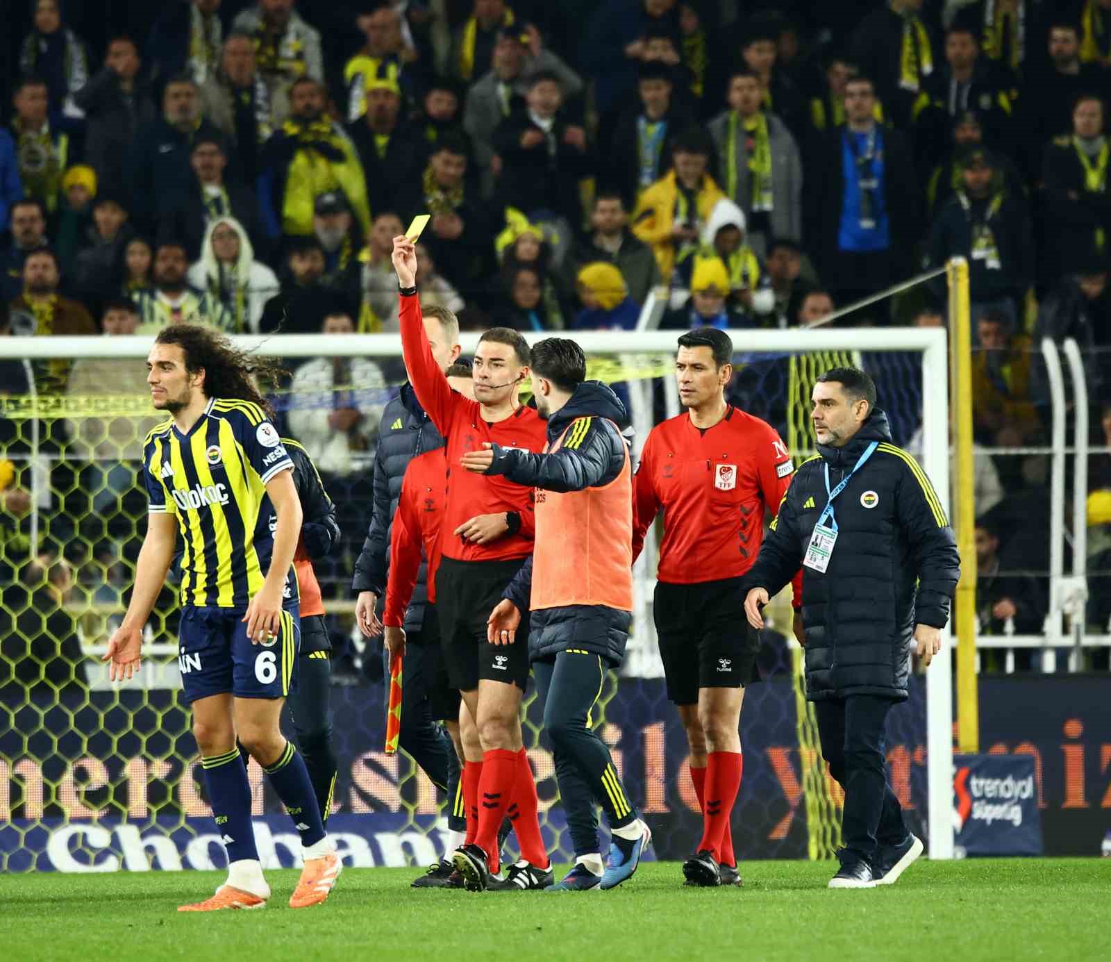 Trendyol Süper Lig: Fenerbahçe: 3 - Samsunspor: 2 (Maç sonucu)
