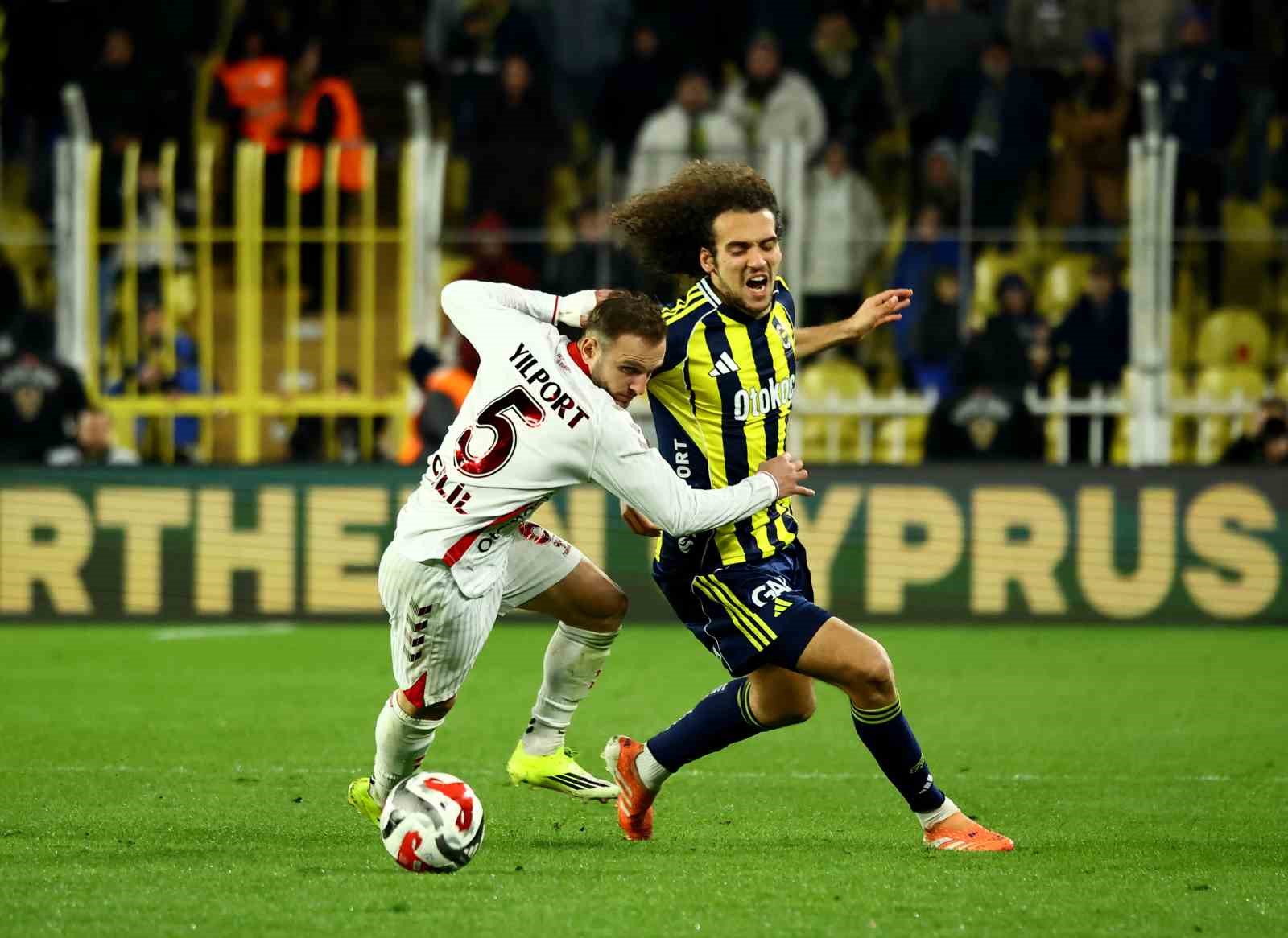 Trendyol Süper Lig: Fenerbahçe: 3 - Samsunspor: 2 (Maç sonucu)

