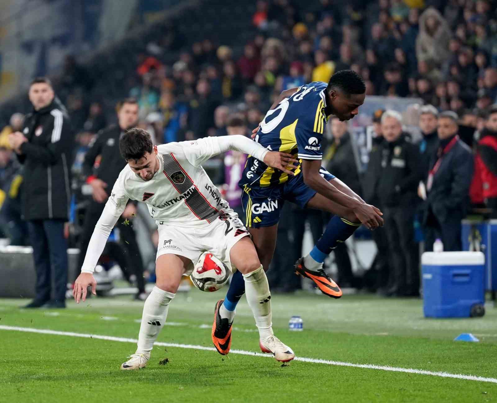 Trendyol Süper Lig: Fenerbahçe: 4 - Gaziantep FK: 1 (Maç sonucu)
