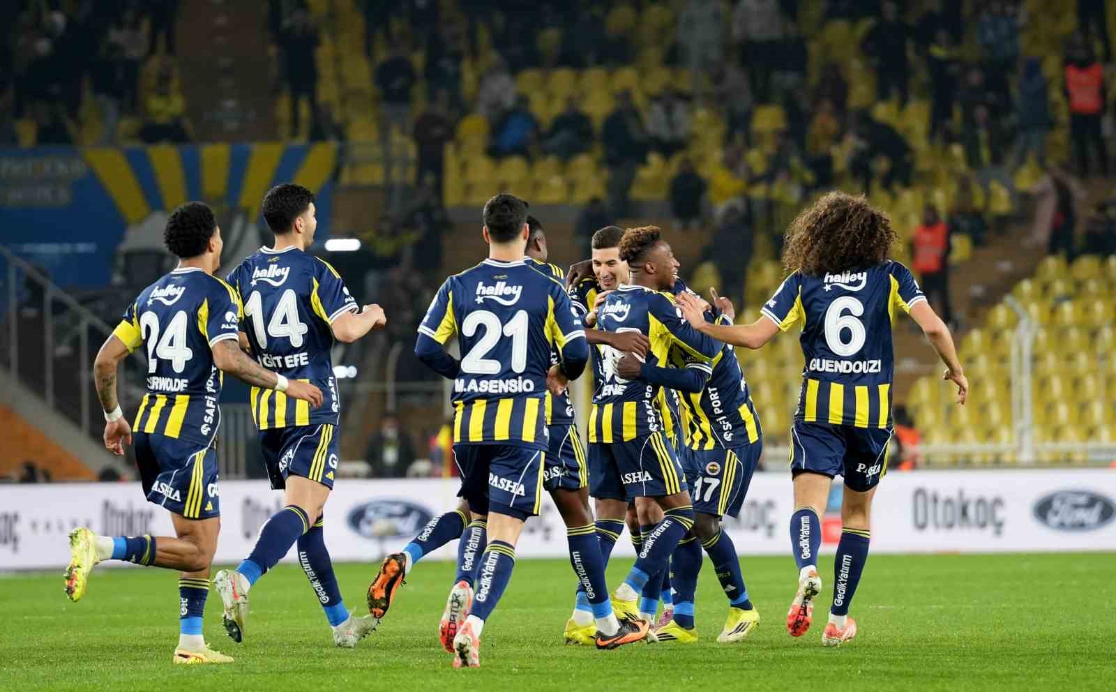 Trendyol Süper Lig: Fenerbahçe: 4 - Gaziantep FK: 1 (Maç sonucu)

