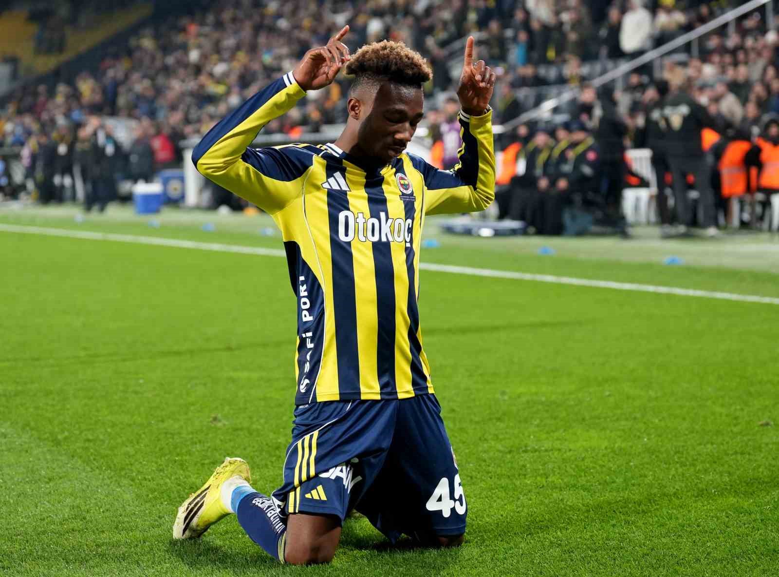 Trendyol Süper Lig: Fenerbahçe: 4 - Gaziantep FK: 1 (Maç sonucu)
