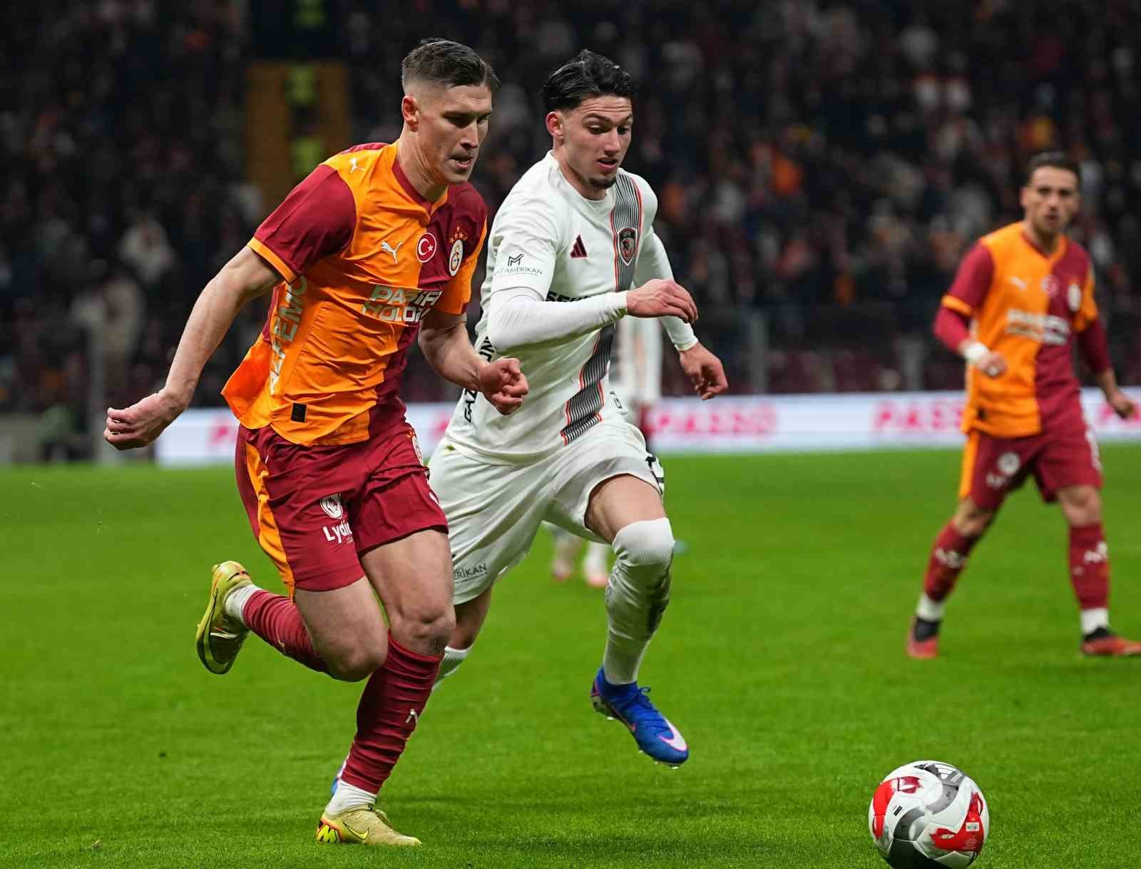 Trendyol Süper Lig: Galatasaray: 1 - Gaziantep FK: 1 (Maç sonucu)
