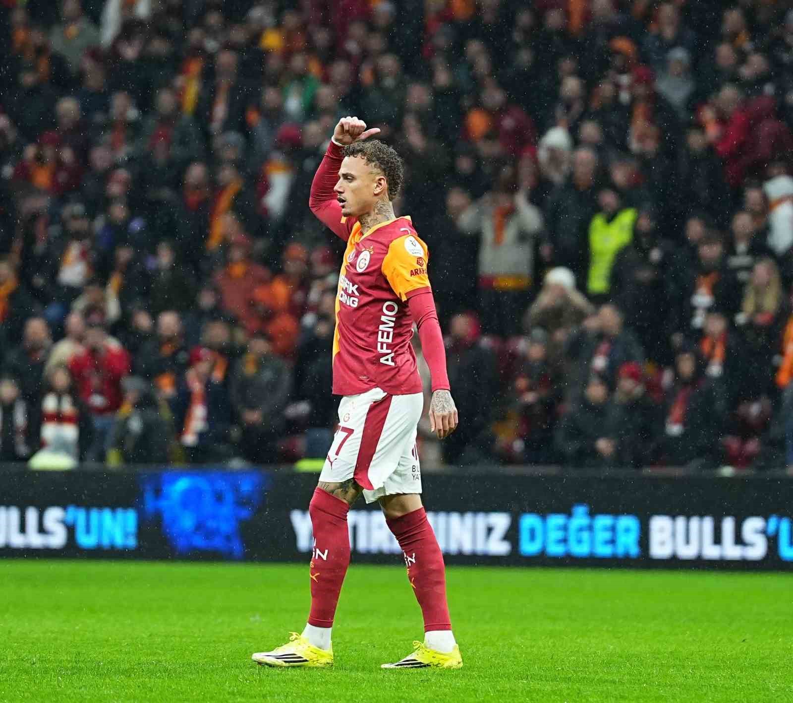 Trendyol Süper Lig: Galatasaray: 1 - Kayserispor: 0 (Maç devam ediyor)
