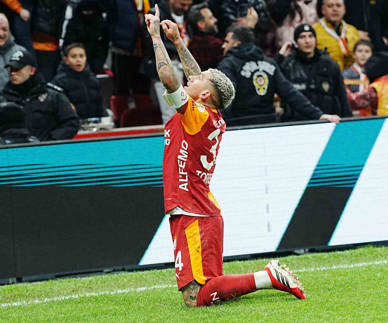 Trendyol Süper Lig: Galatasaray: 3 - Corendon Alanyaspor: 1 (Maç sonucu)
Trendyol Süper Lig: Galatasaray: 3 - Corendon Alanyaspor: 1 (Maç sonucu)