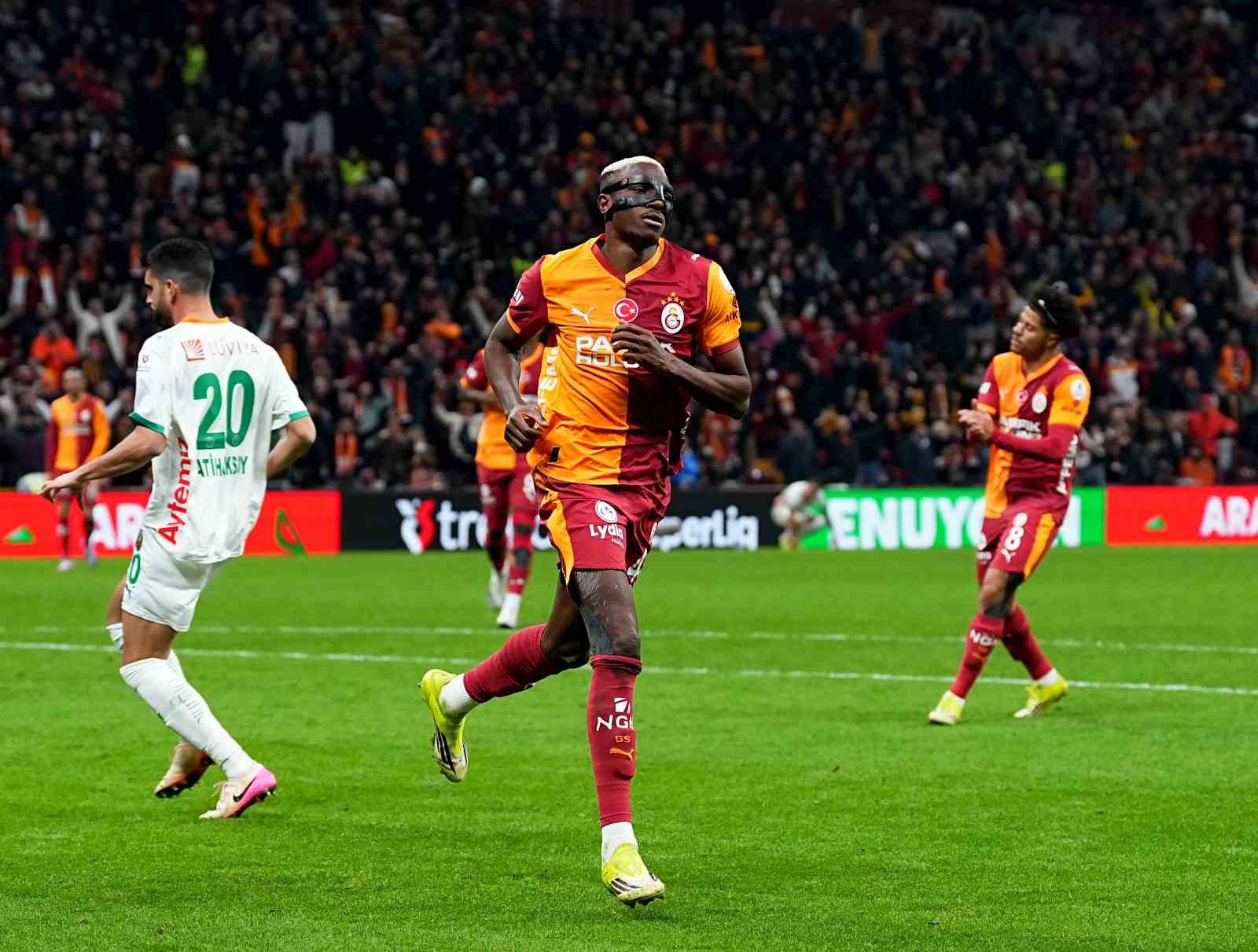 Trendyol Süper Lig: Galatasaray: 3 - Corendon Alanyaspor: 1 (Maç sonucu)
Trendyol Süper Lig: Galatasaray: 3 - Corendon Alanyaspor: 1 (Maç sonucu)