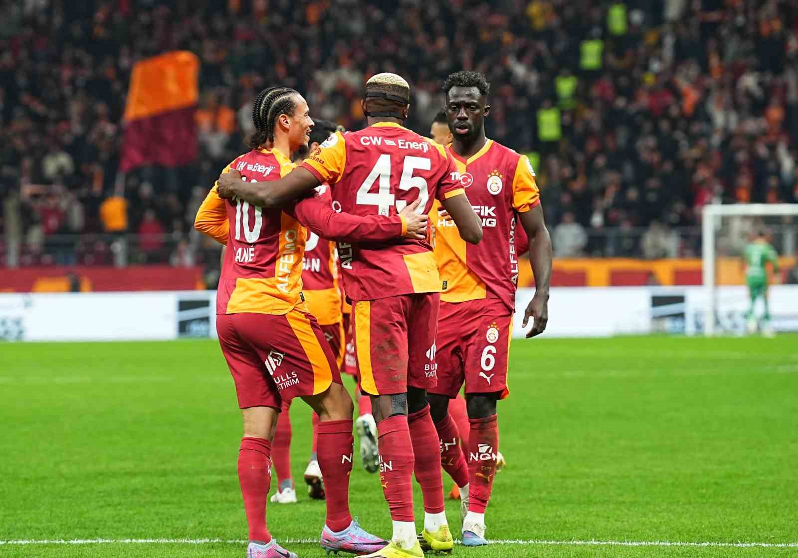 Trendyol Süper Lig: Galatasaray: 3 - Corendon Alanyaspor: 1 (Maç sonucu)
Trendyol Süper Lig: Galatasaray: 3 - Corendon Alanyaspor: 1 (Maç sonucu)