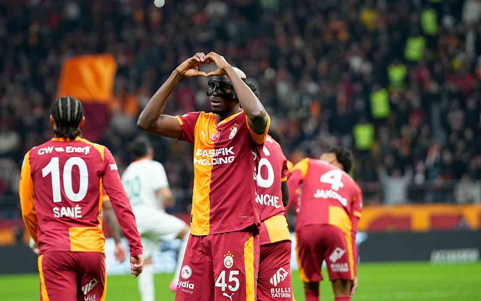 Trendyol Süper Lig: Galatasaray: 3 - Corendon Alanyaspor: 1 (Maç sonucu)
Trendyol Süper Lig: Galatasaray: 3 - Corendon Alanyaspor: 1 (Maç sonucu)
