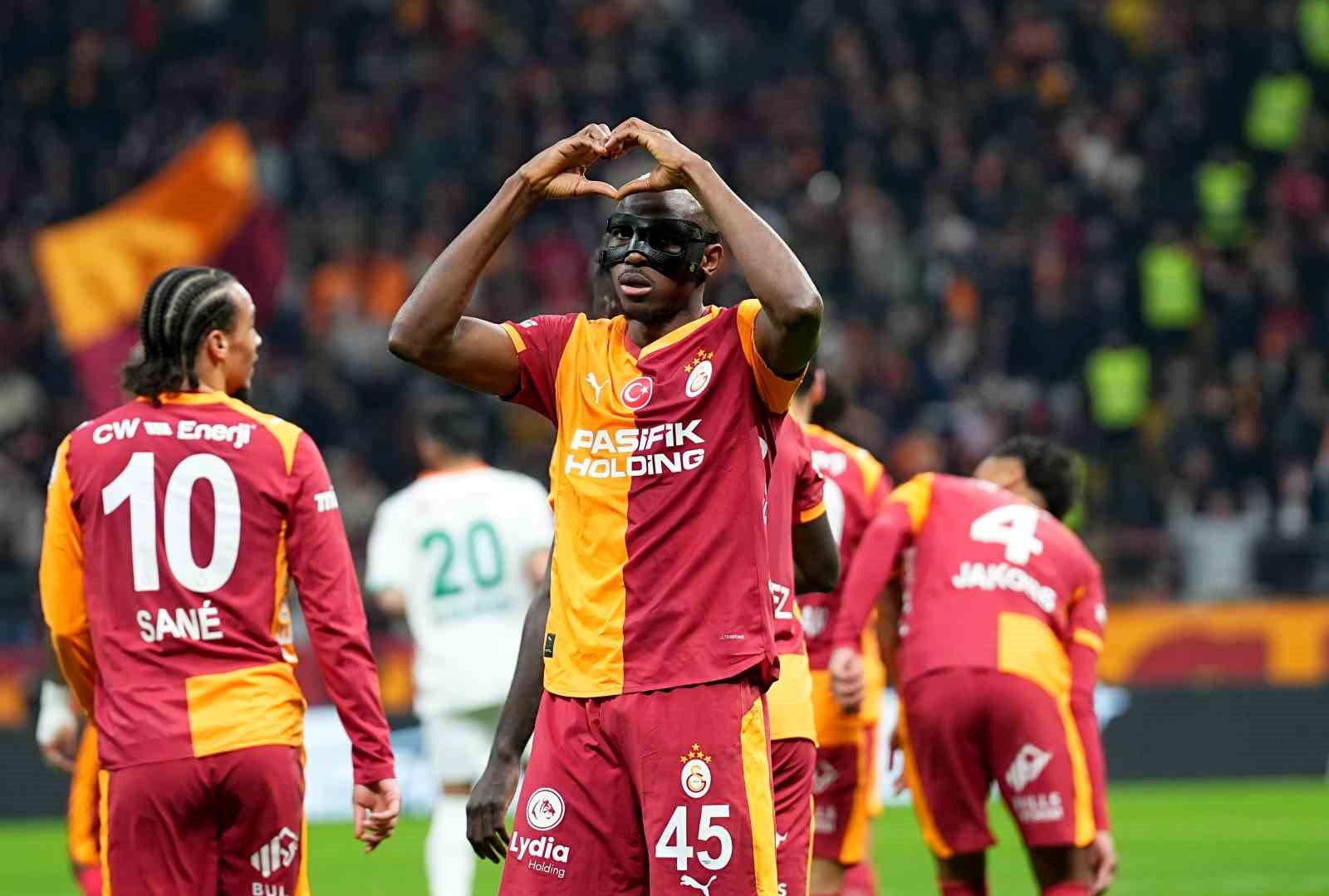 Trendyol Süper Lig: Galatasaray: 3 - Corendon Alanyaspor: 1 (Maç sonucu)
Trendyol Süper Lig: Galatasaray: 3 - Corendon Alanyaspor: 1 (Maç sonucu)