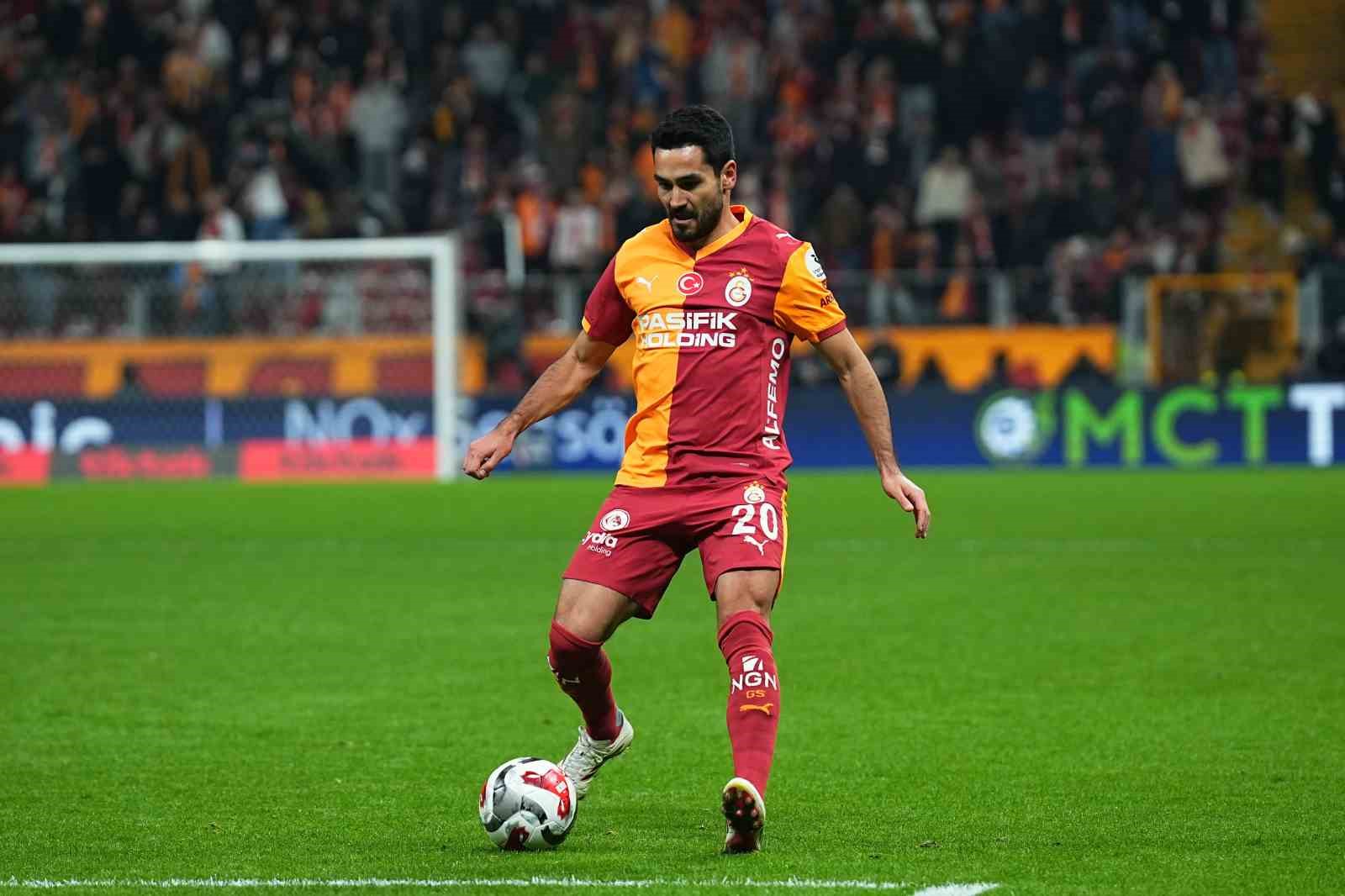 Trendyol Süper Lig: Galatasaray: 3 - Corendon Alanyaspor: 1 (Maç sonucu)
Trendyol Süper Lig: Galatasaray: 3 - Corendon Alanyaspor: 1 (Maç sonucu)