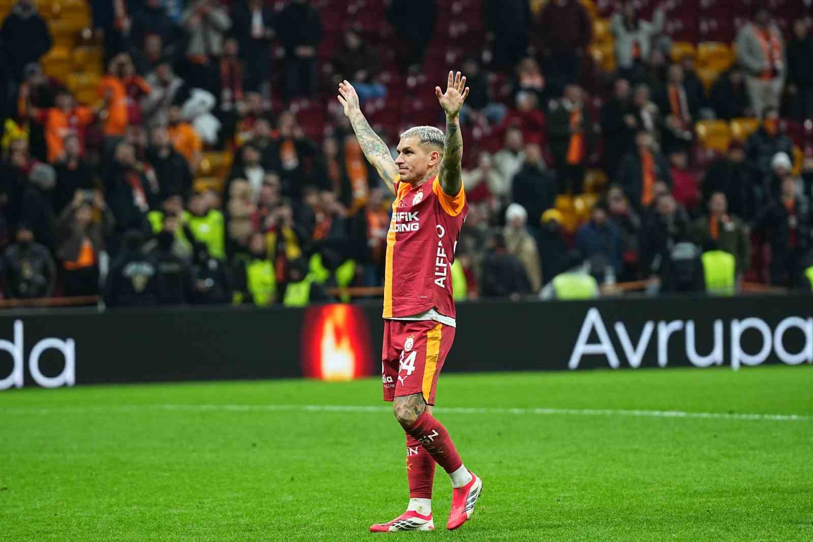 Trendyol Süper Lig: Galatasaray: 3 - Corendon Alanyaspor: 1 (Maç sonucu)
Trendyol Süper Lig: Galatasaray: 3 - Corendon Alanyaspor: 1 (Maç sonucu)